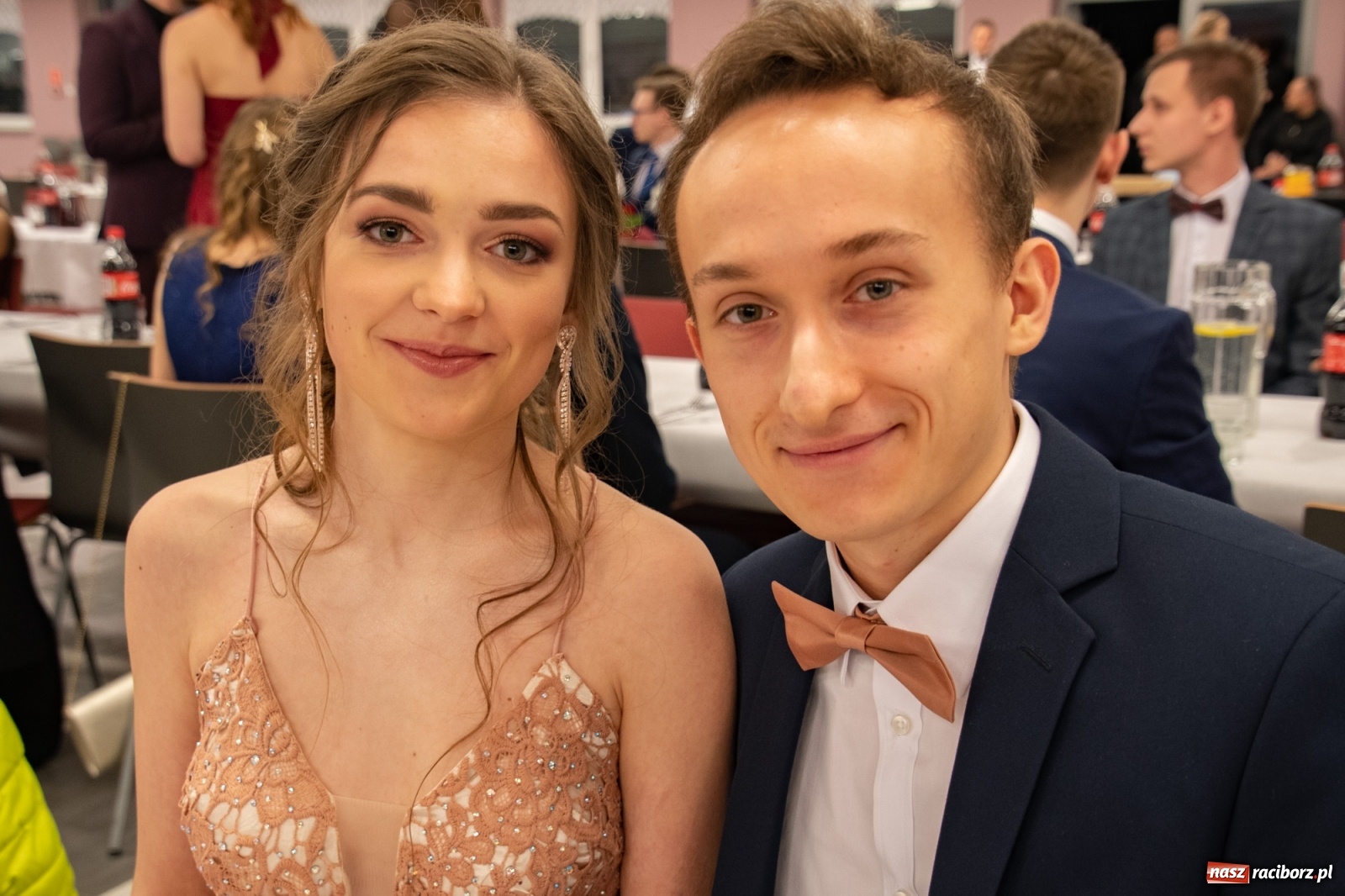 Zdjęcie w galerii na portalu naszraciborz.pl: Bal maturalny II LO w Zakrzowie [FOTO i WIDEO] wiadomości z regionu