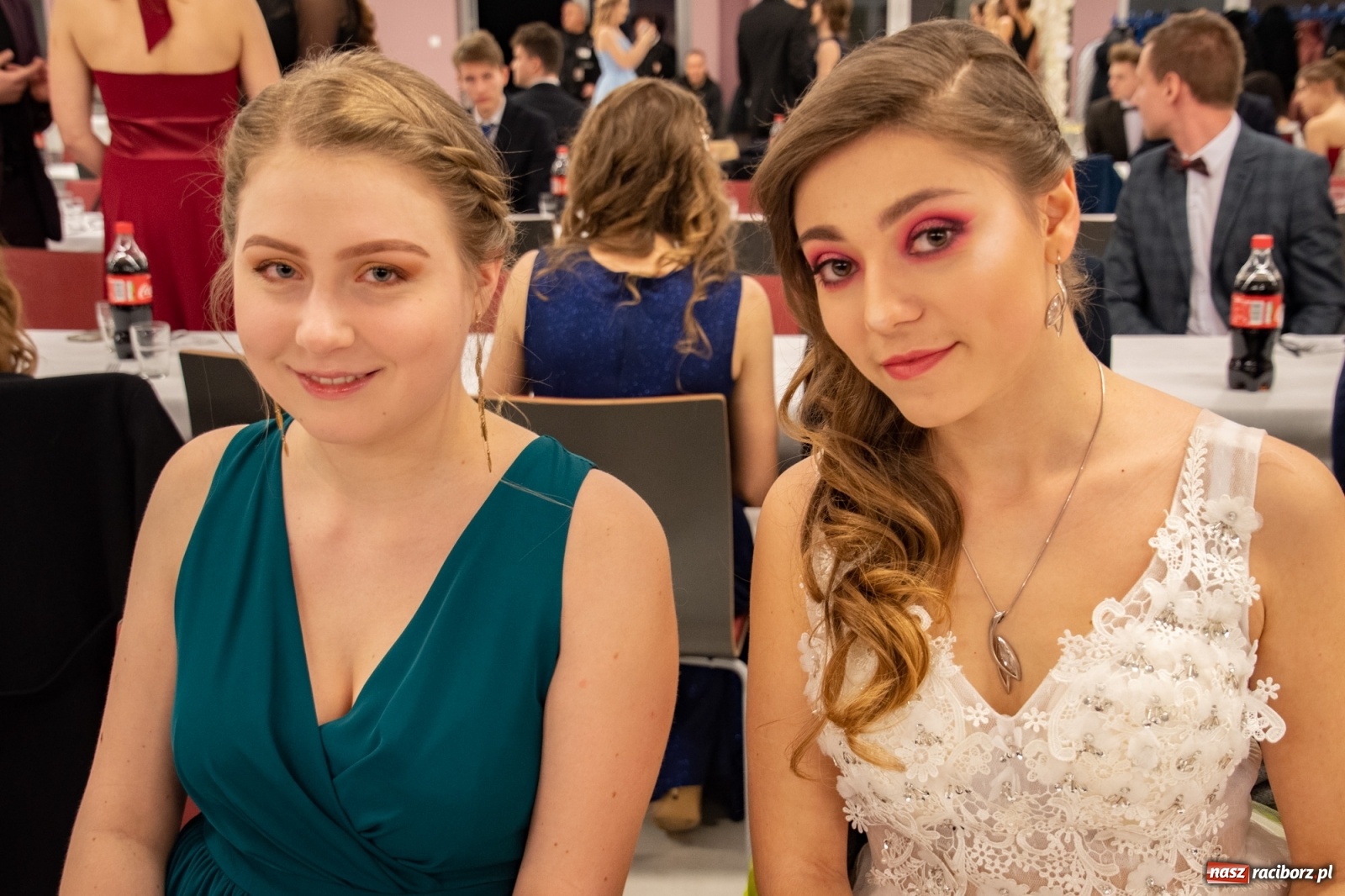 Zdjęcie w galerii na portalu naszraciborz.pl: Bal maturalny II LO w Zakrzowie [FOTO i WIDEO] wiadomości z regionu