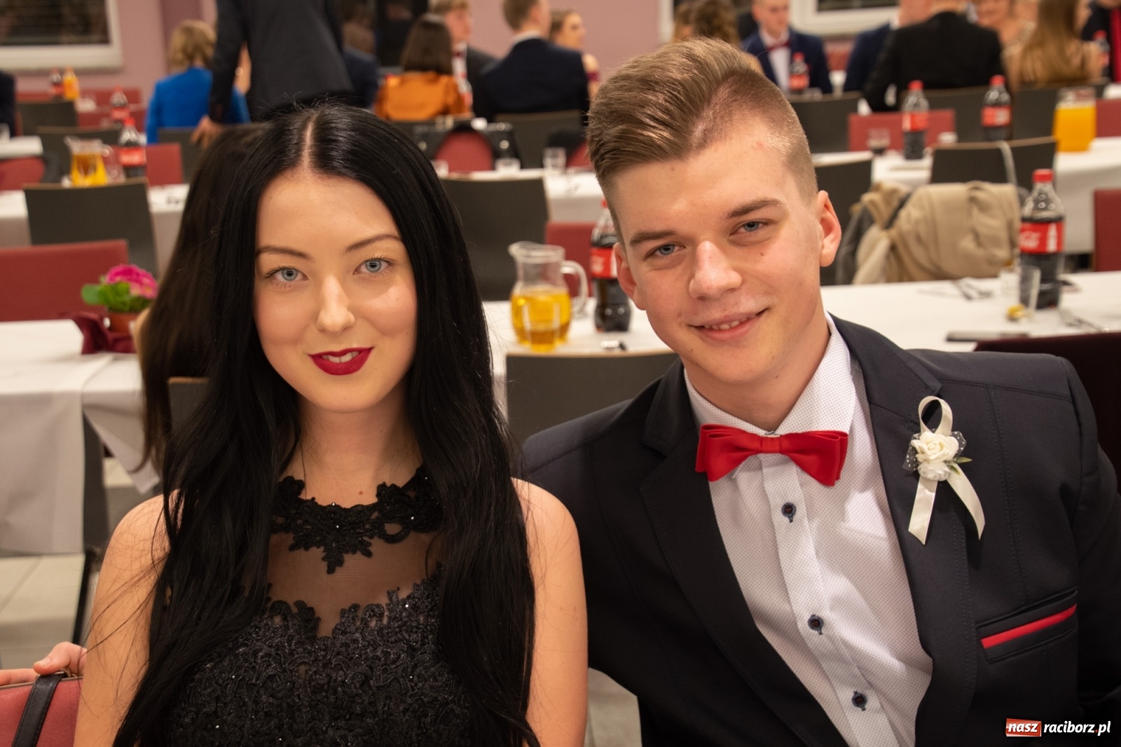 Zdjęcie w galerii na portalu naszraciborz.pl: Bal maturalny II LO w Zakrzowie [FOTO i WIDEO] wiadomości z regionu