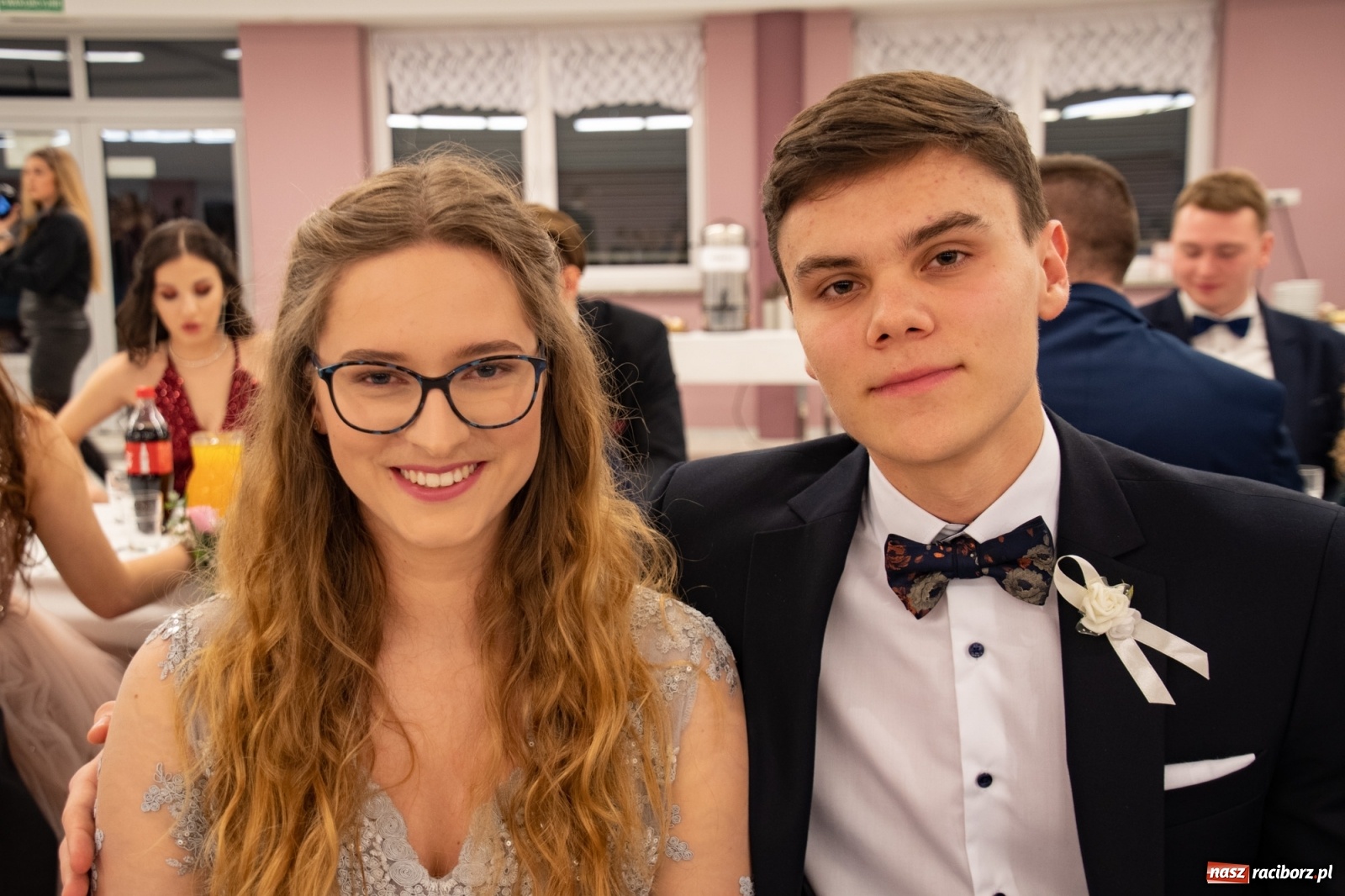 Zdjęcie w galerii na portalu naszraciborz.pl: Bal maturalny II LO w Zakrzowie [FOTO i WIDEO] wiadomości z regionu