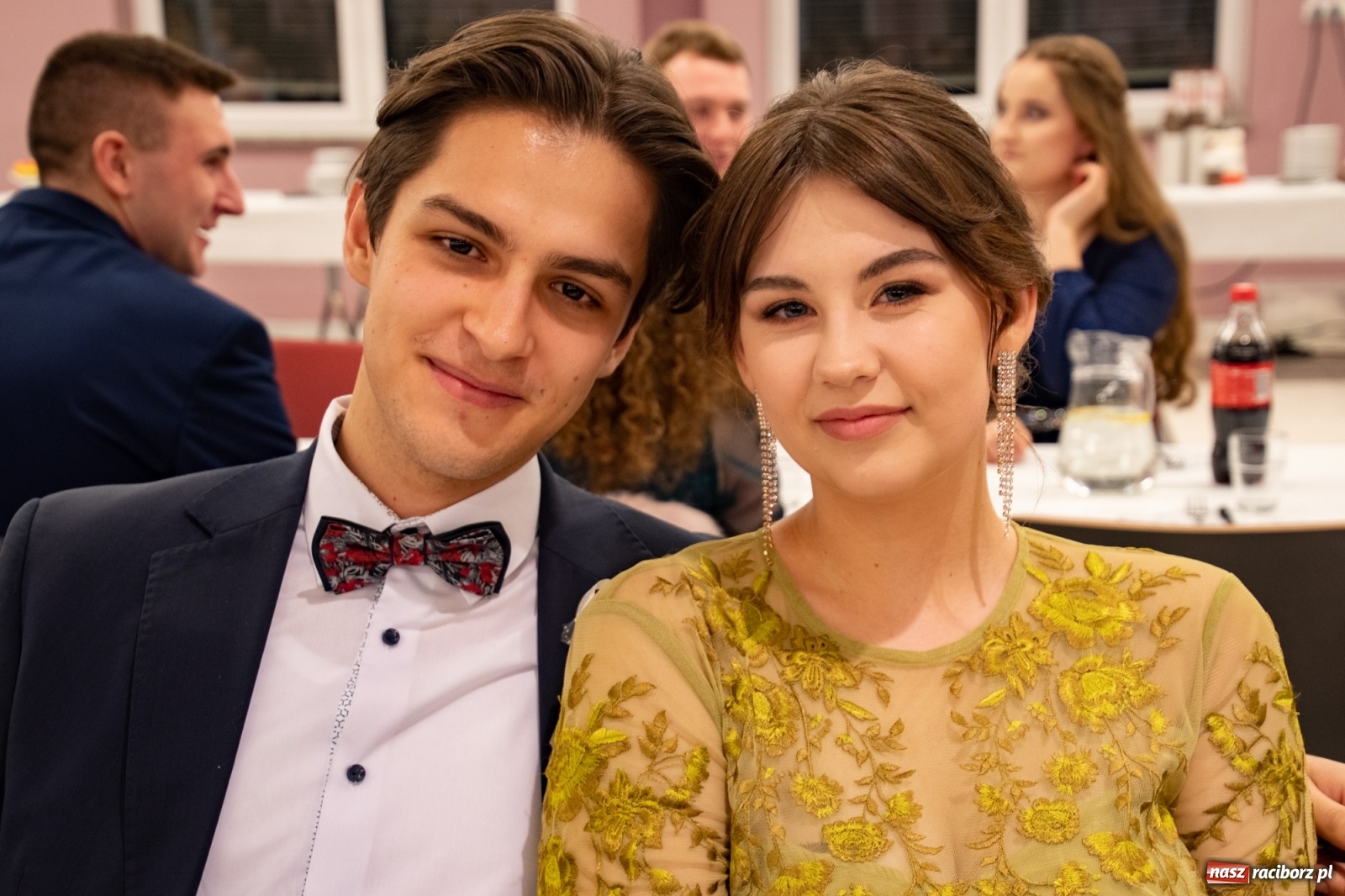 Zdjęcie w galerii na portalu naszraciborz.pl: Bal maturalny II LO w Zakrzowie [FOTO i WIDEO] wiadomości z regionu