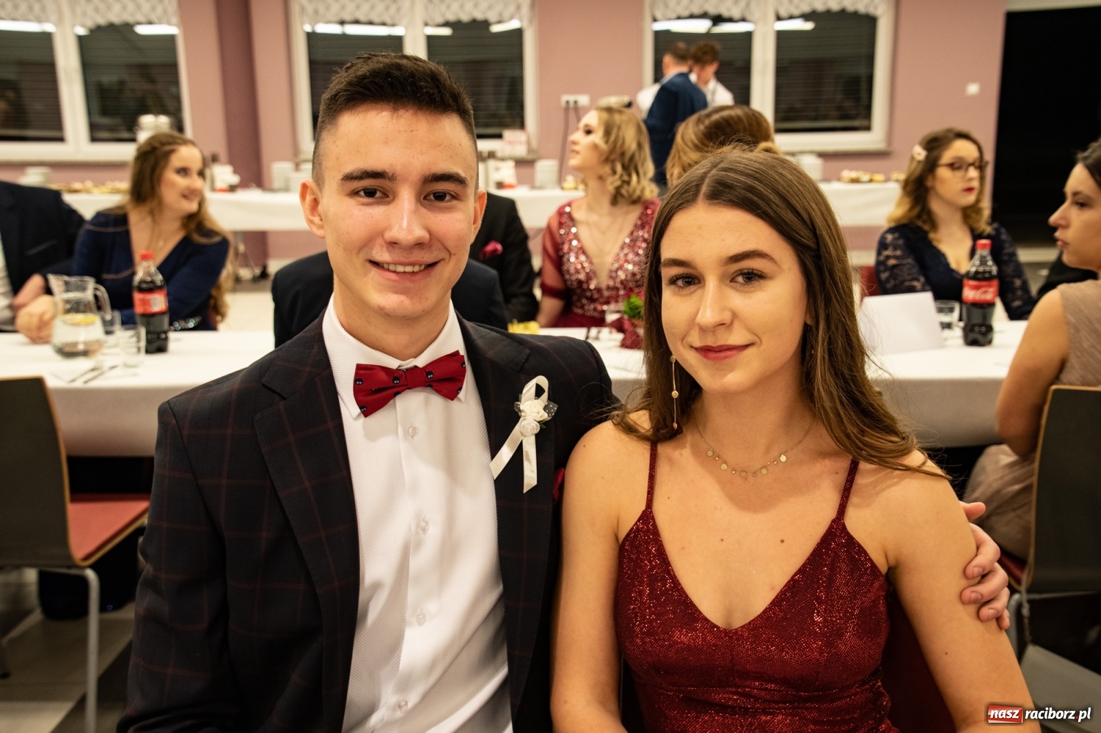 Zdjęcie w galerii na portalu naszraciborz.pl: Bal maturalny II LO w Zakrzowie [FOTO i WIDEO] wiadomości z regionu