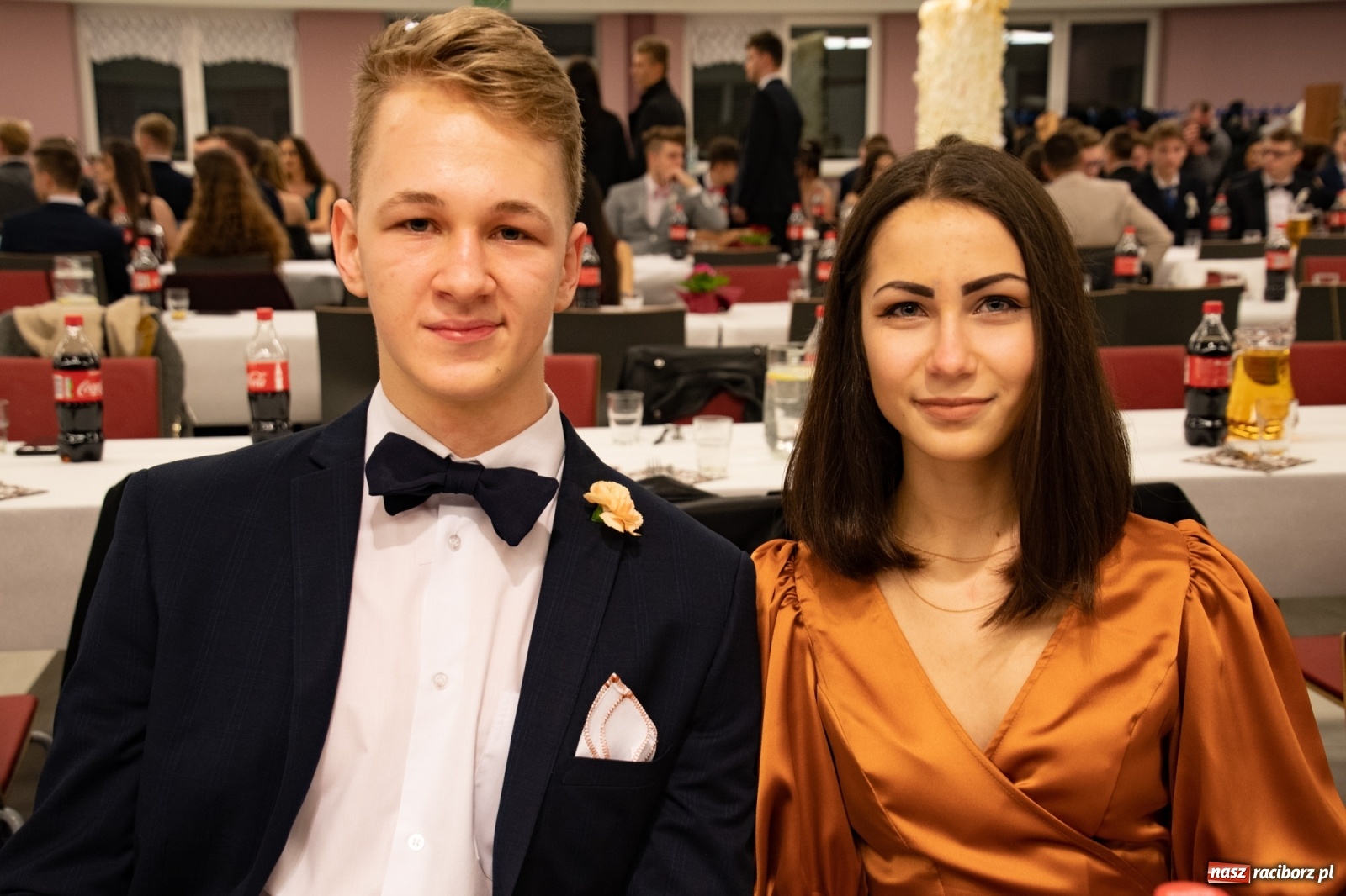 Zdjęcie w galerii na portalu naszraciborz.pl: Bal maturalny II LO w Zakrzowie [FOTO i WIDEO] wiadomości z regionu