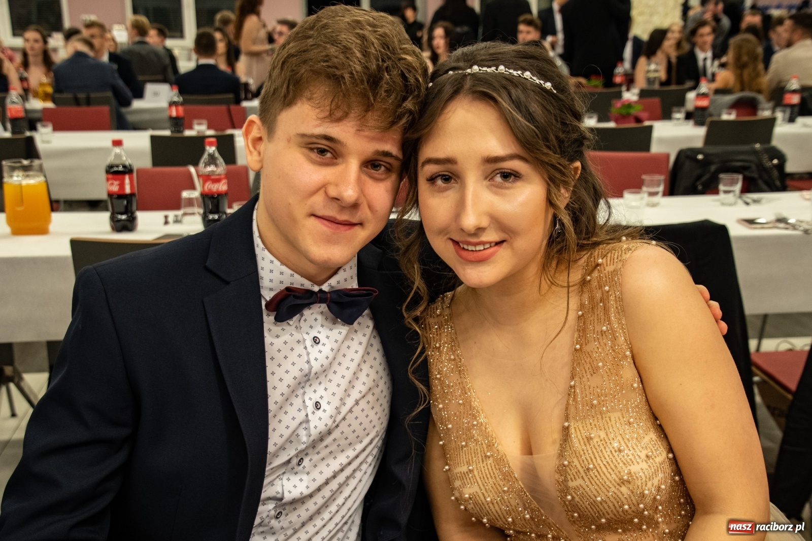 Zdjęcie w galerii na portalu naszraciborz.pl: Bal maturalny II LO w Zakrzowie [FOTO i WIDEO] wiadomości z regionu