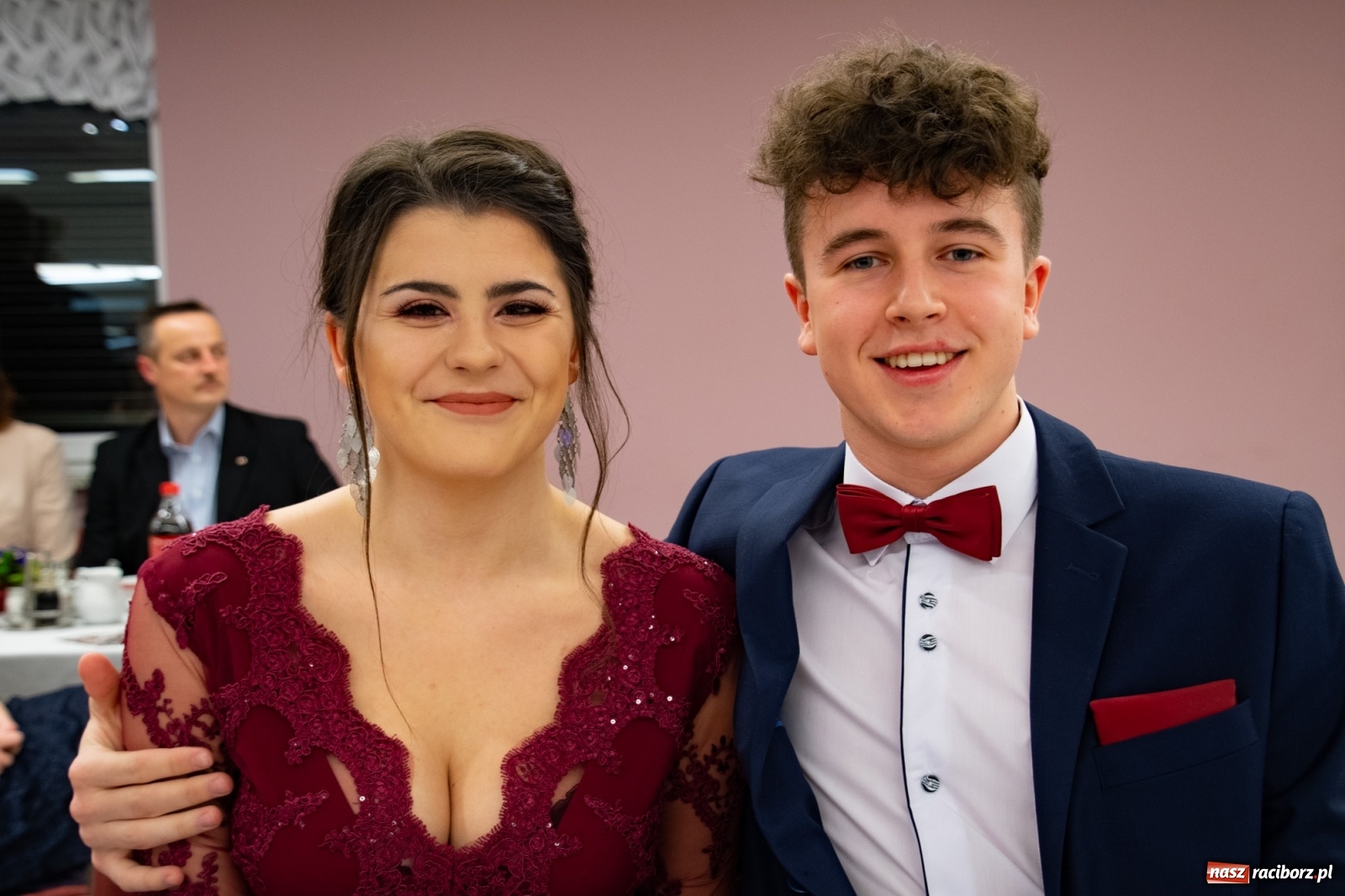 Zdjęcie w galerii na portalu naszraciborz.pl: Bal maturalny II LO w Zakrzowie [FOTO i WIDEO] wiadomości z regionu