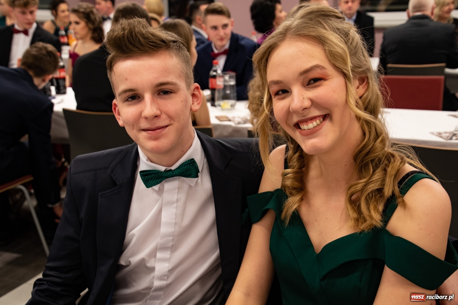 Zdjęcie w galerii na portalu naszraciborz.pl: Bal maturalny II LO w Zakrzowie [FOTO i WIDEO] wiadomości z regionu