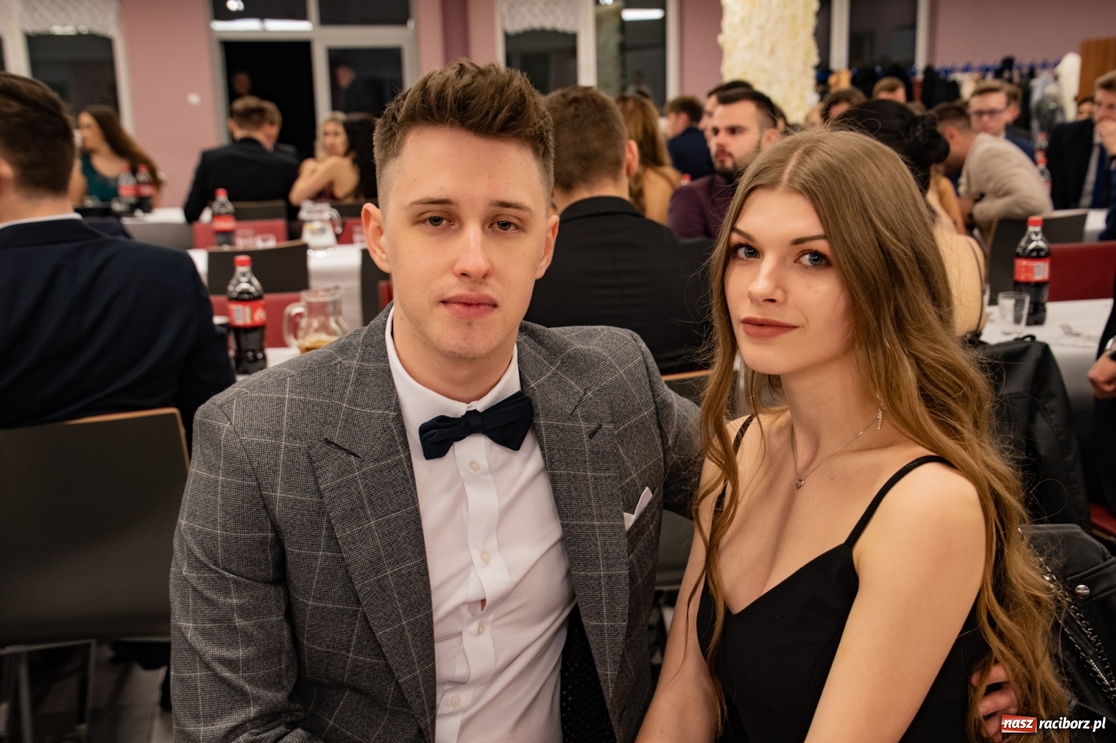 Zdjęcie w galerii na portalu naszraciborz.pl: Bal maturalny II LO w Zakrzowie [FOTO i WIDEO] wiadomości z regionu