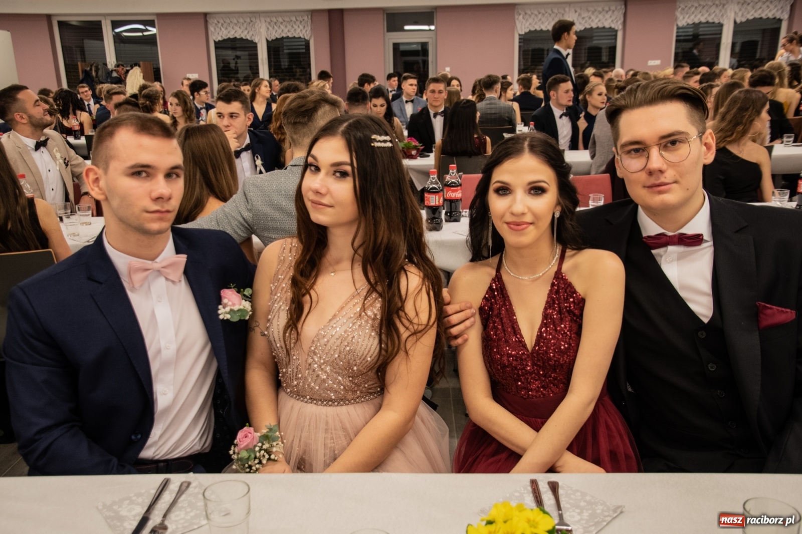 Zdjęcie w galerii na portalu naszraciborz.pl: Bal maturalny II LO w Zakrzowie [FOTO i WIDEO] wiadomości z regionu