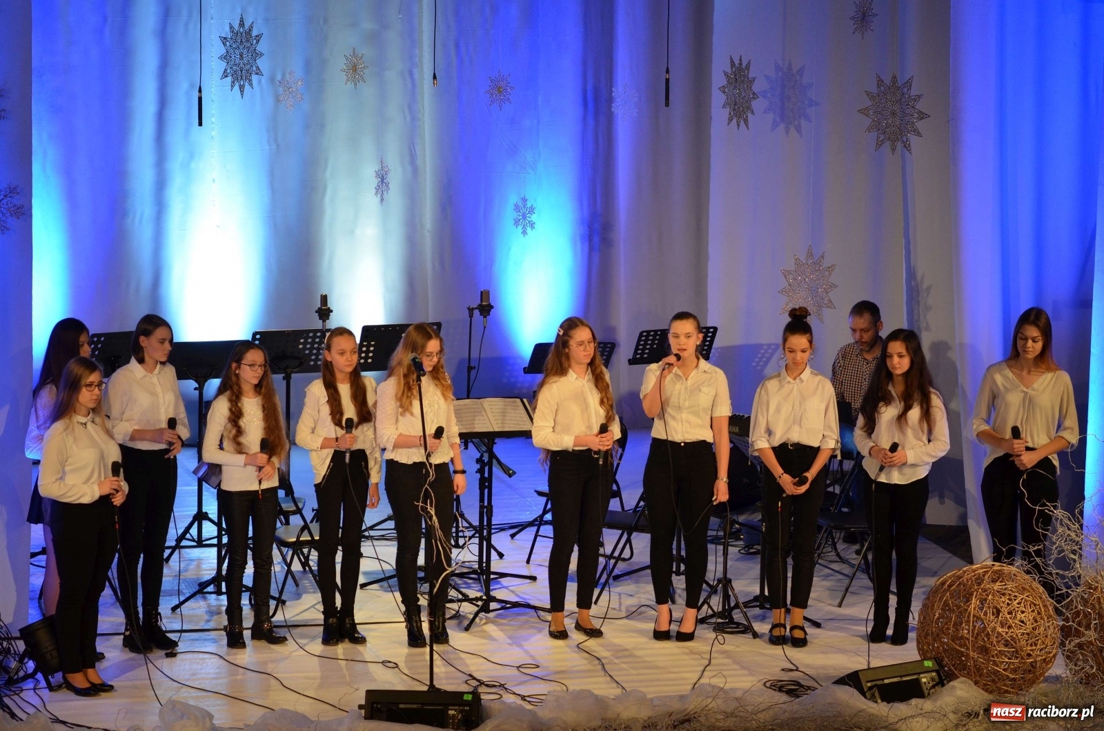 Zdjęcie w galerii na portalu naszraciborz.pl: W świątecznym nastroju i nie tylko  wiadomości z regionu