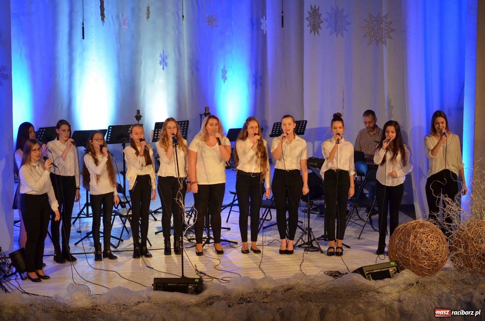 Zdjęcie w galerii na portalu naszraciborz.pl: W świątecznym nastroju i nie tylko  wiadomości z regionu