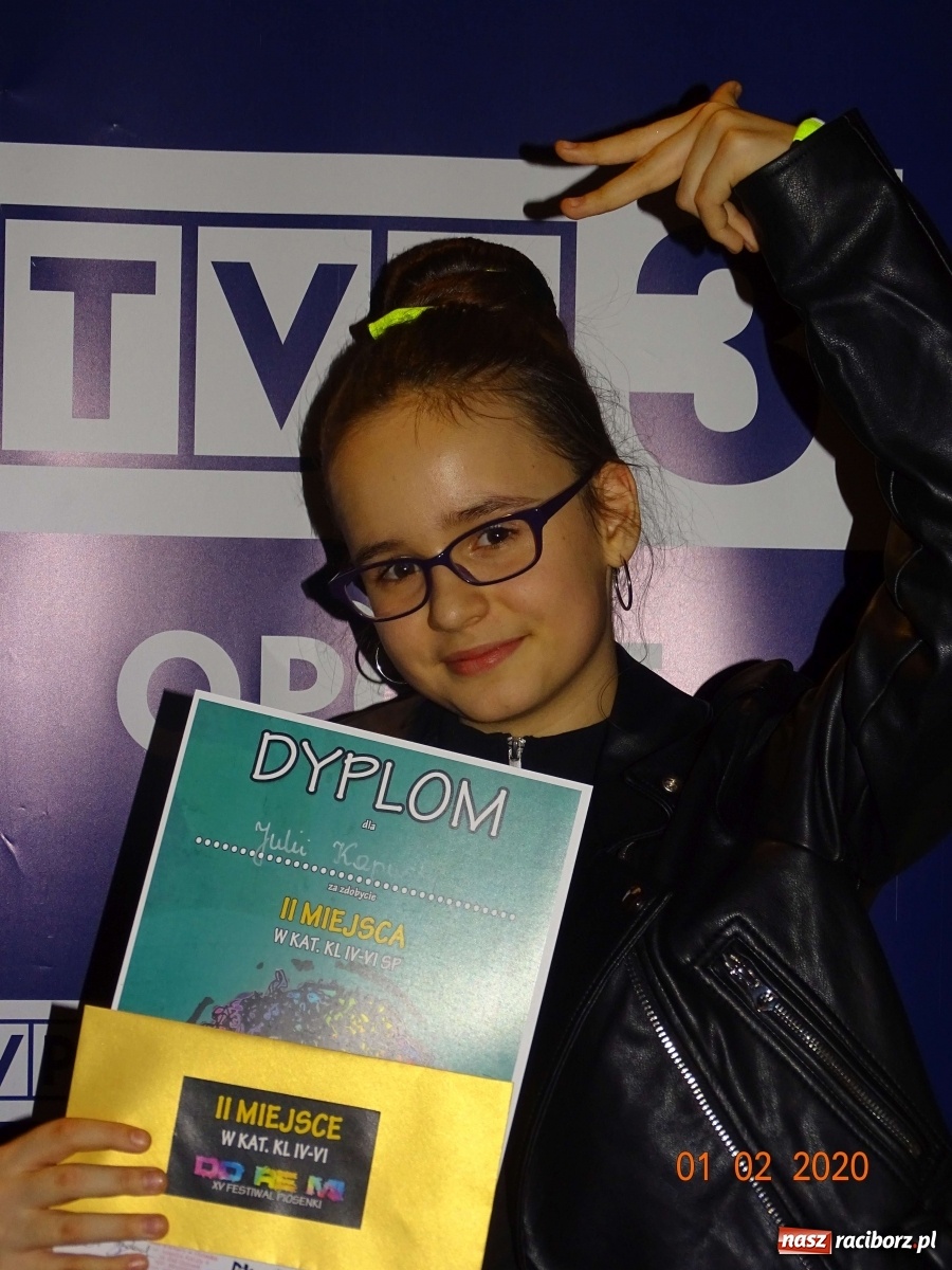 Zdjęcie w galerii na portalu naszraciborz.pl: Sukces młodej wokalistki z Kuźni Raciborskiej  wiadomości z regionu
