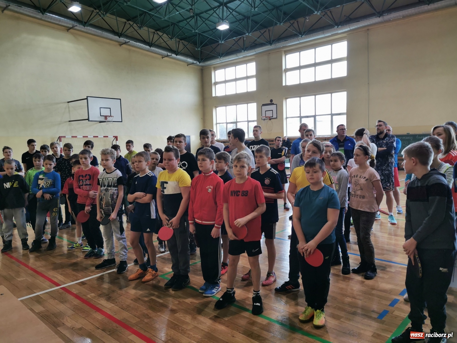 Zdjęcie w galerii na portalu naszraciborz.pl: Tenisiści stołowi rywalizowali o Puchar Wójta wiadomości z regionu