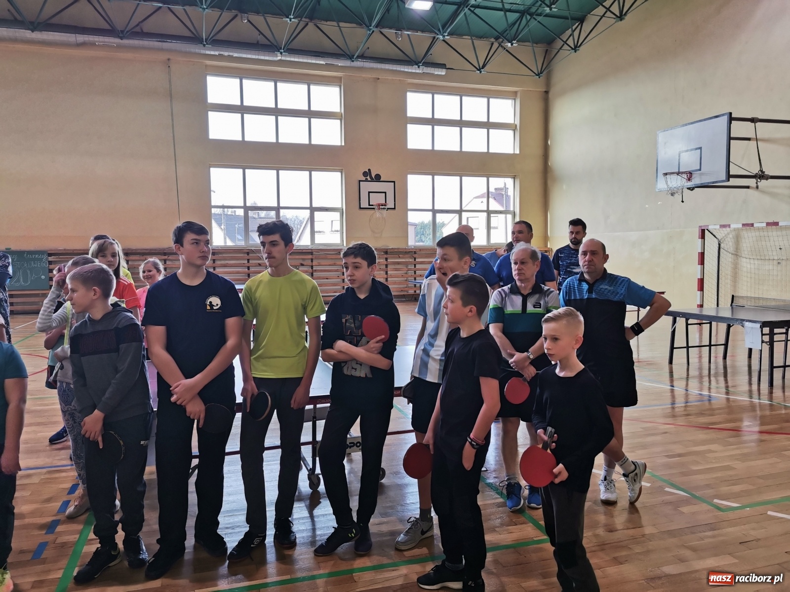 Zdjęcie w galerii na portalu naszraciborz.pl: Tenisiści stołowi rywalizowali o Puchar Wójta wiadomości z regionu