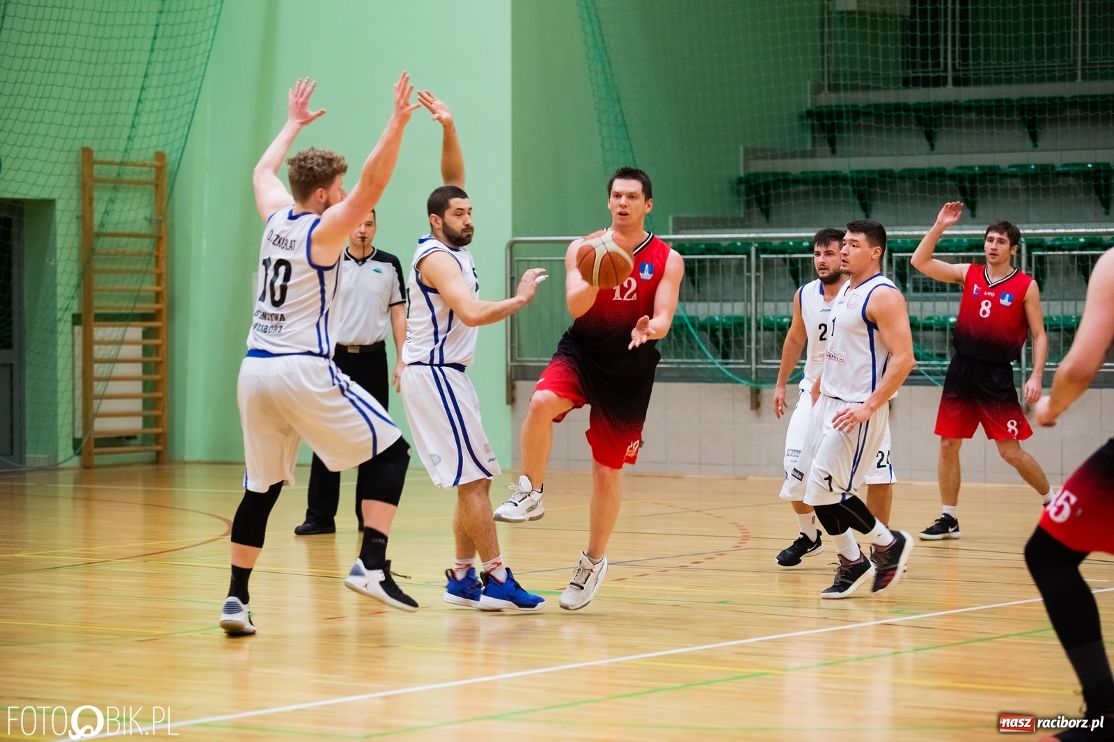 Zdjęcie w galerii na portalu naszraciborz.pl: Ofensywa zawiodła w defensywie [FOTO] wiadomości z regionu