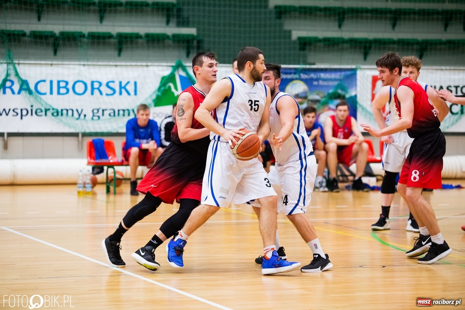 Zdjęcie w galerii na portalu naszraciborz.pl: Ofensywa zawiodła w defensywie [FOTO] wiadomości z regionu
