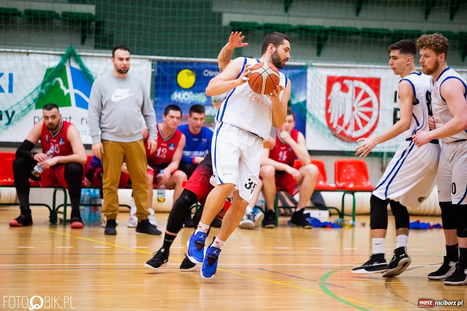 Zdjęcie w galerii na portalu naszraciborz.pl: Ofensywa zawiodła w defensywie [FOTO] wiadomości z regionu