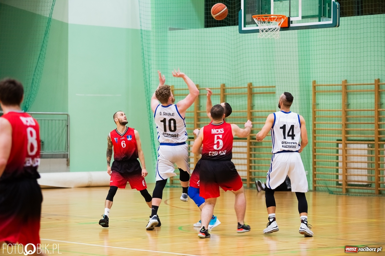 Zdjęcie w galerii na portalu naszraciborz.pl: Ofensywa zawiodła w defensywie [FOTO] wiadomości z regionu