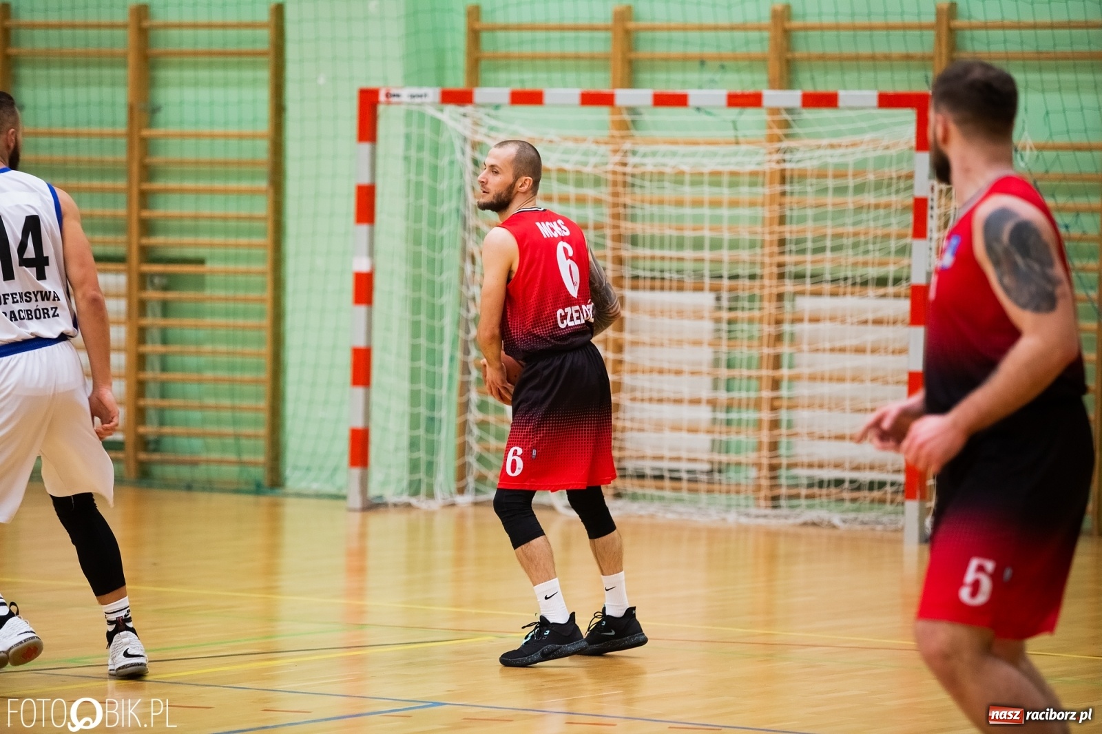 Zdjęcie w galerii na portalu naszraciborz.pl: Ofensywa zawiodła w defensywie [FOTO] wiadomości z regionu