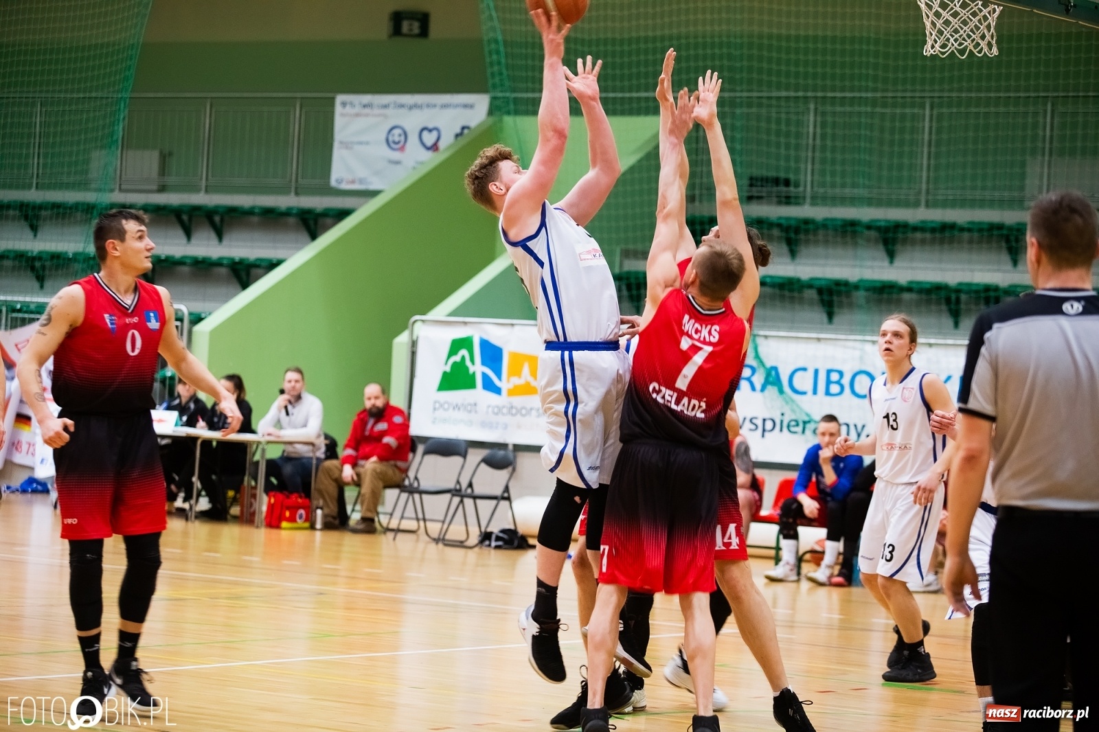 Zdjęcie w galerii na portalu naszraciborz.pl: Ofensywa zawiodła w defensywie [FOTO] wiadomości z regionu