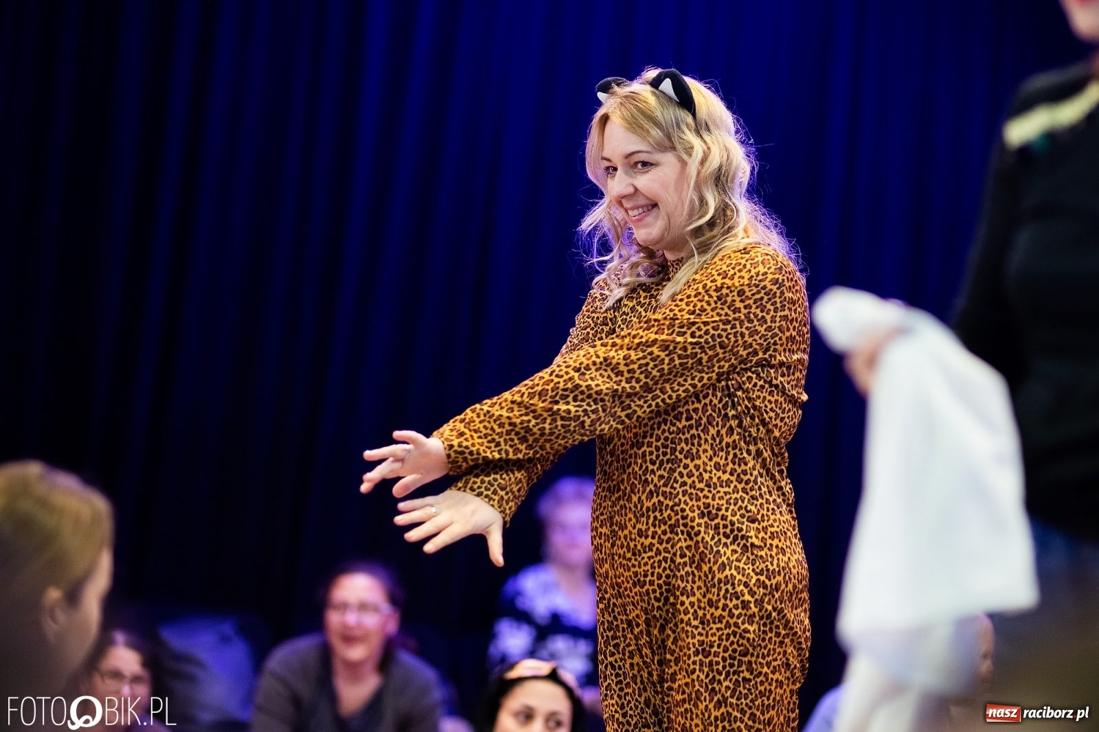 Zdjęcie w galerii na portalu naszraciborz.pl: Bal przebierańców maluchów w RCK wiadomości z regionu