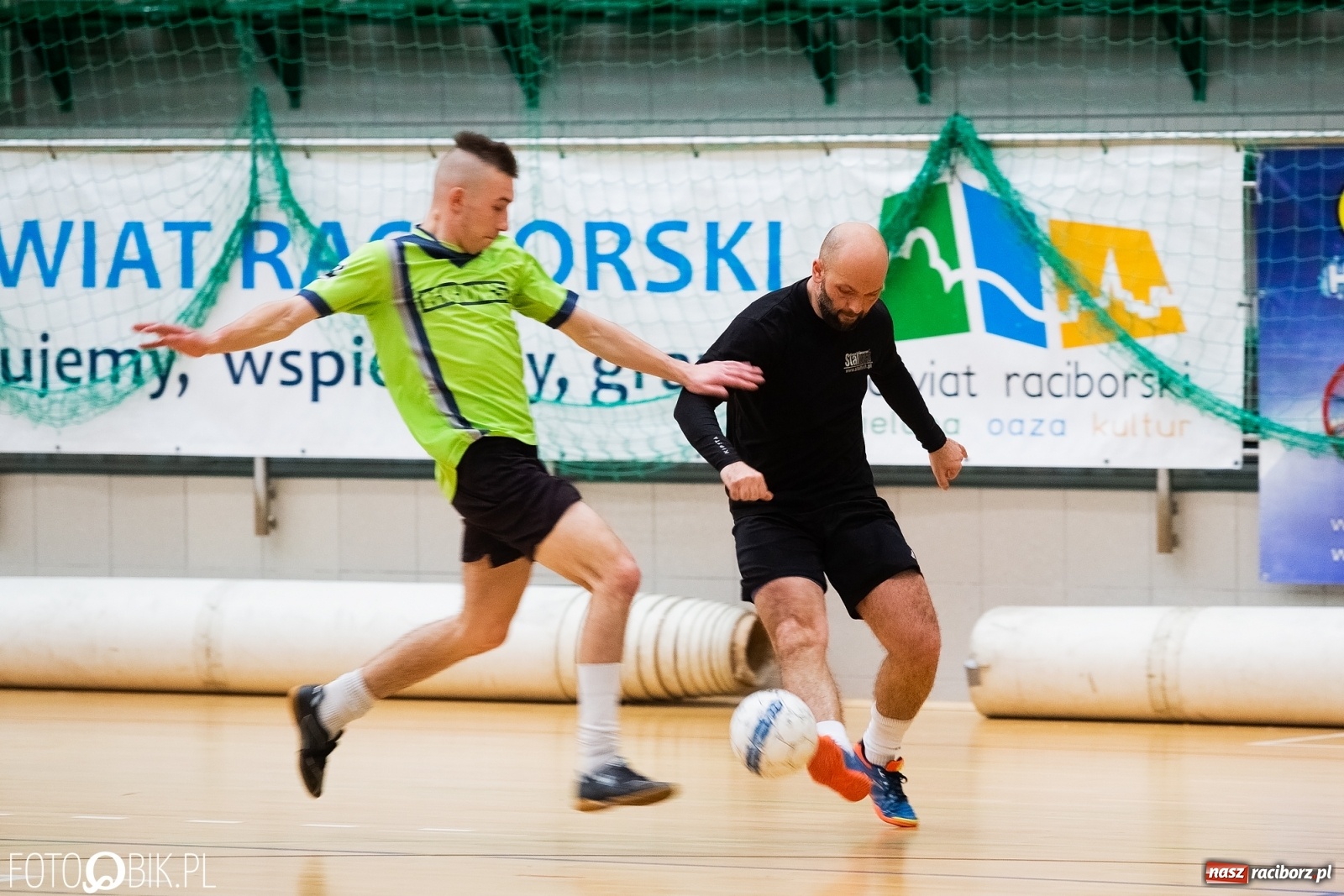 Zdjęcie w galerii na portalu naszraciborz.pl: HLPN. Harpagany rozbiły Bruks Team [FOTO] wiadomości z regionu