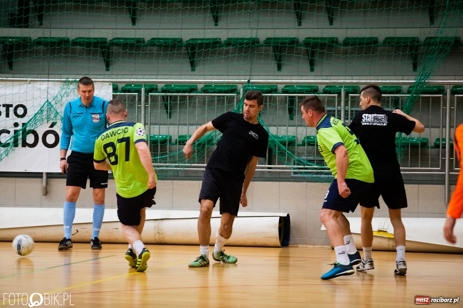 Zdjęcie w galerii na portalu naszraciborz.pl: HLPN. Harpagany rozbiły Bruks Team [FOTO] wiadomości z regionu