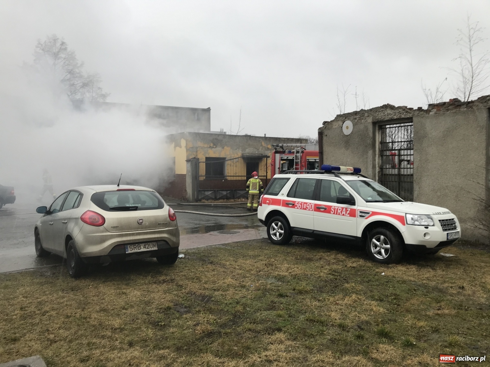 Zdjęcie w galerii na portalu naszraciborz.pl: Policjant wybawił z opresji przerażoną kobietę  wiadomości z regionu