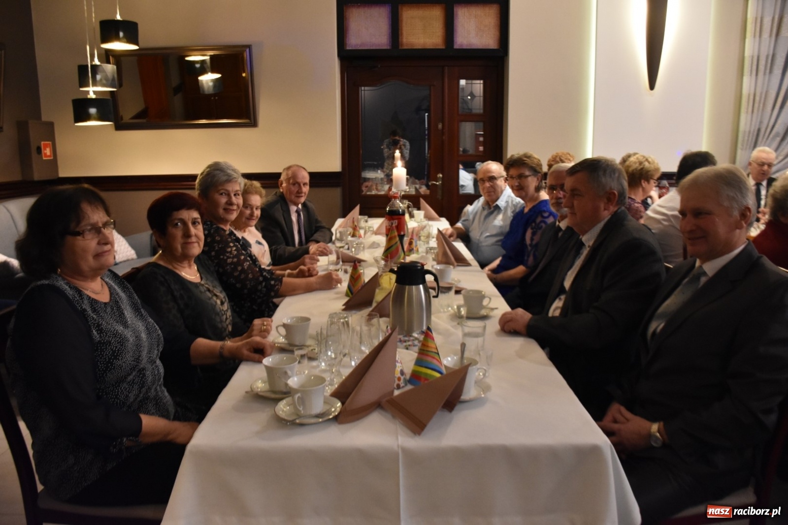 Zdjęcie w galerii na portalu naszraciborz.pl: Karnawałowy Dzień Babci i Dziadka w Chałupkach wiadomości z regionu