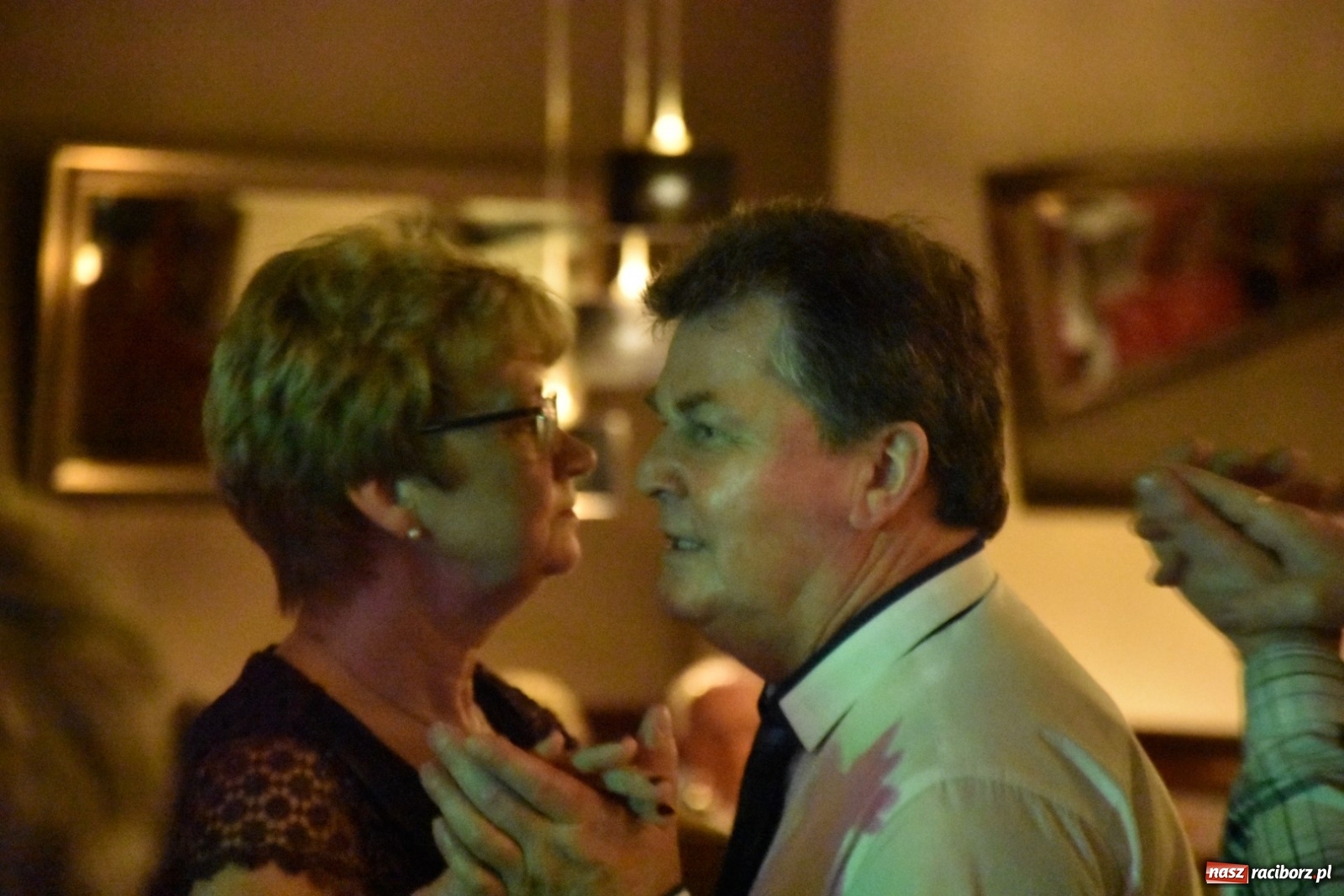 Zdjęcie w galerii na portalu naszraciborz.pl: Karnawałowy Dzień Babci i Dziadka w Chałupkach wiadomości z regionu