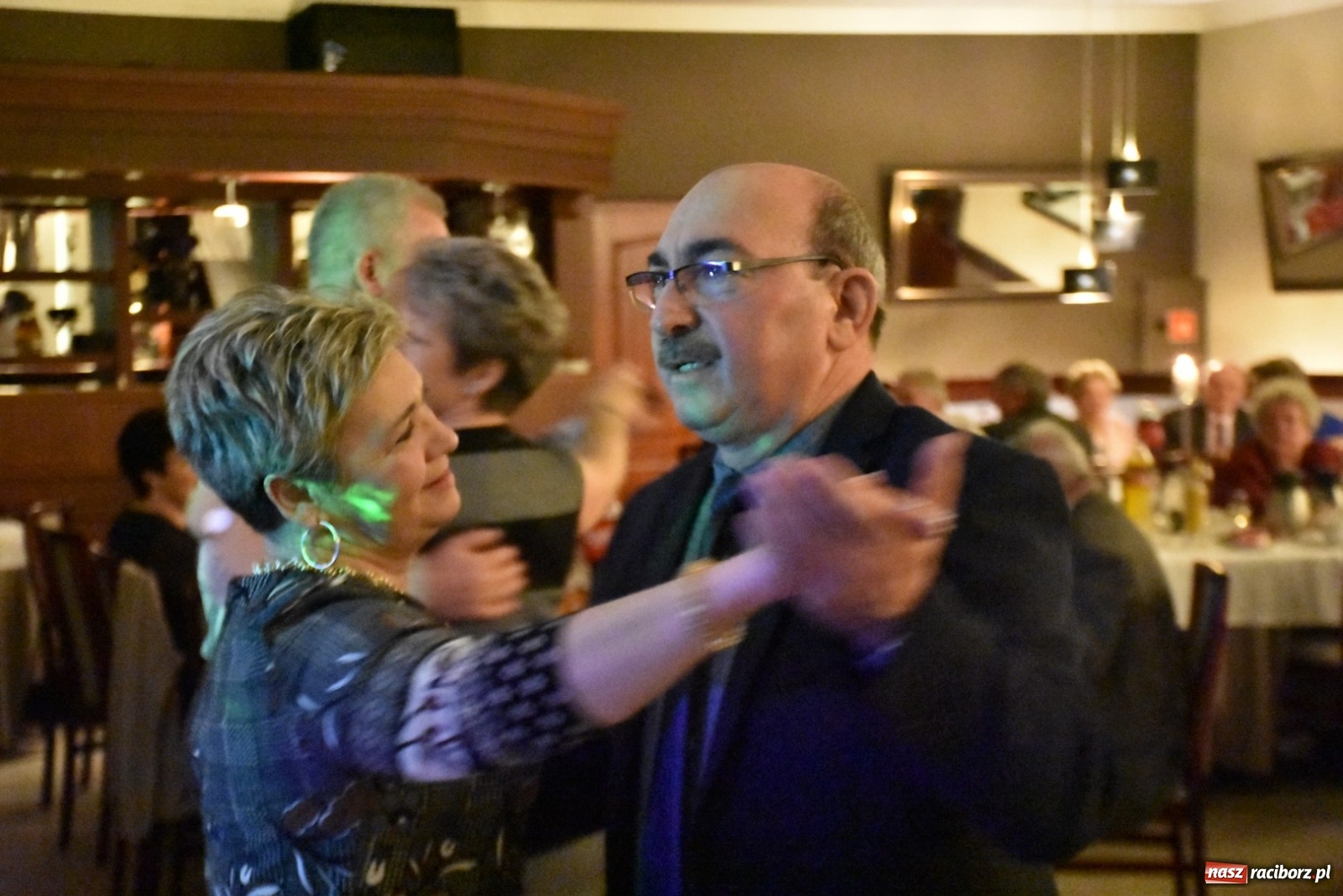 Zdjęcie w galerii na portalu naszraciborz.pl: Karnawałowy Dzień Babci i Dziadka w Chałupkach wiadomości z regionu