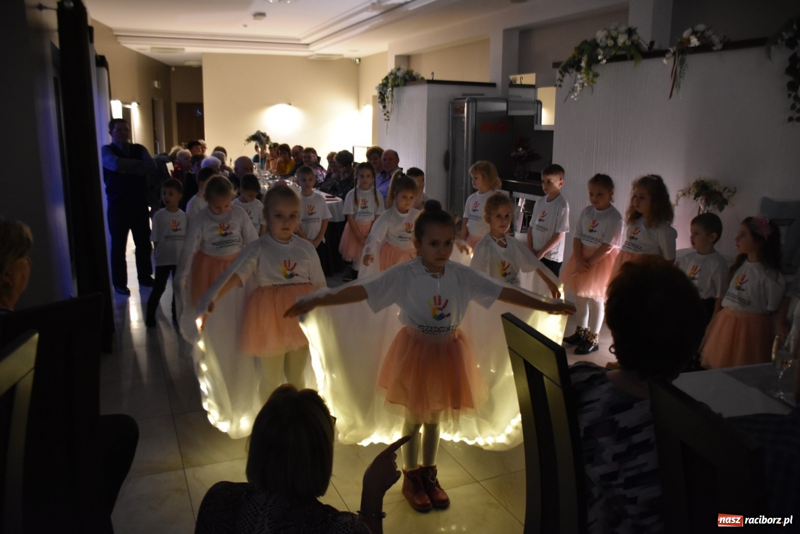 Zdjęcie w galerii na portalu naszraciborz.pl: Krzyżanowiccy seniorzy świętowali Dzień Babci i Dziadka wiadomości z regionu