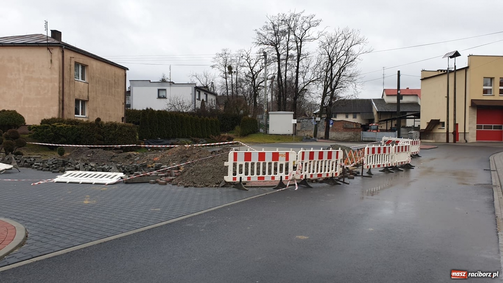Zdjęcie w galerii na portalu naszraciborz.pl: W Krzyżanowicach przebito gazociąg! Ludzie mówią, że mogło być jak w Szczyrku wiadomości z regionu