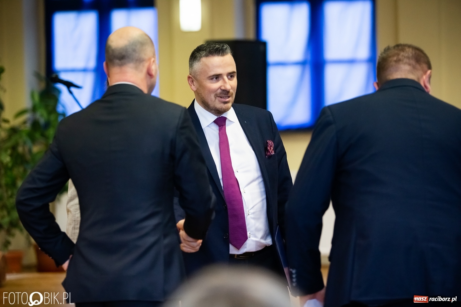 Zdjęcie w galerii na portalu naszraciborz.pl: Konsul Węgier na Święcie Patrona w Ekonomiku wiadomości z regionu