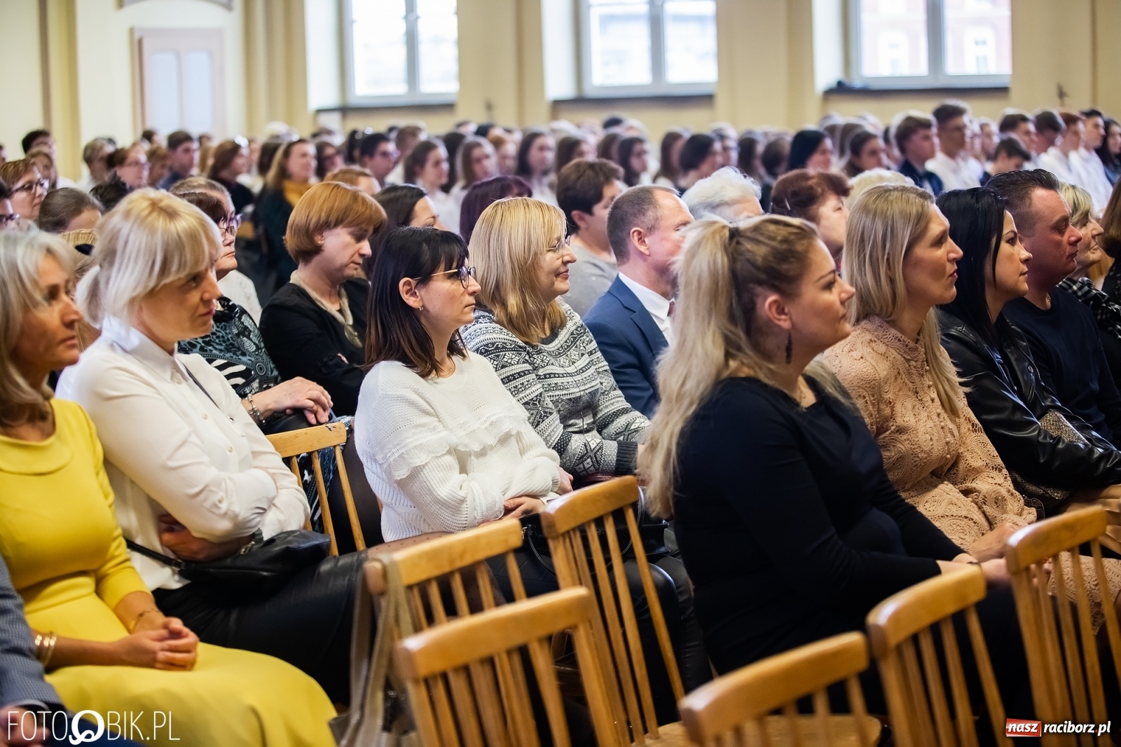 Zdjęcie w galerii na portalu naszraciborz.pl: Konsul Węgier na Święcie Patrona w Ekonomiku wiadomości z regionu