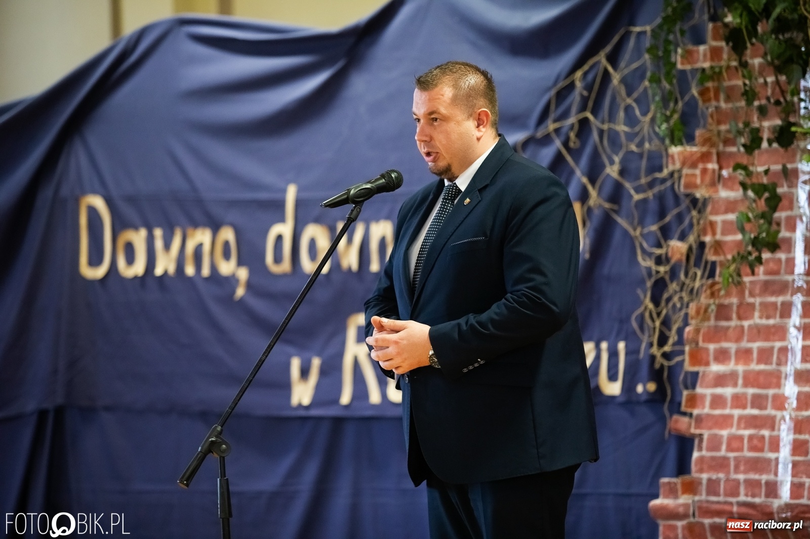 Zdjęcie w galerii na portalu naszraciborz.pl: Konsul Węgier na Święcie Patrona w Ekonomiku wiadomości z regionu