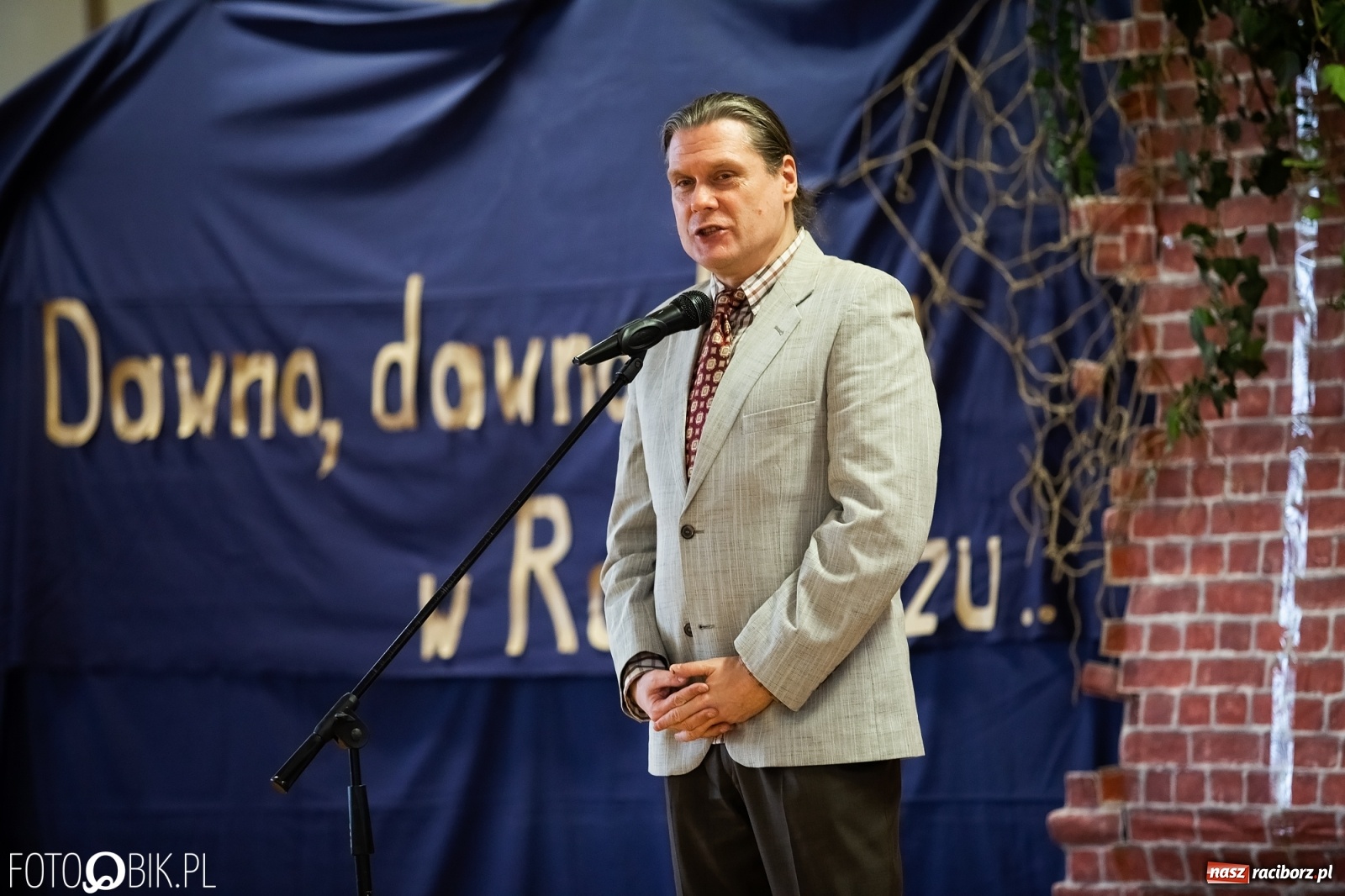 Zdjęcie w galerii na portalu naszraciborz.pl: Konsul Węgier na Święcie Patrona w Ekonomiku wiadomości z regionu