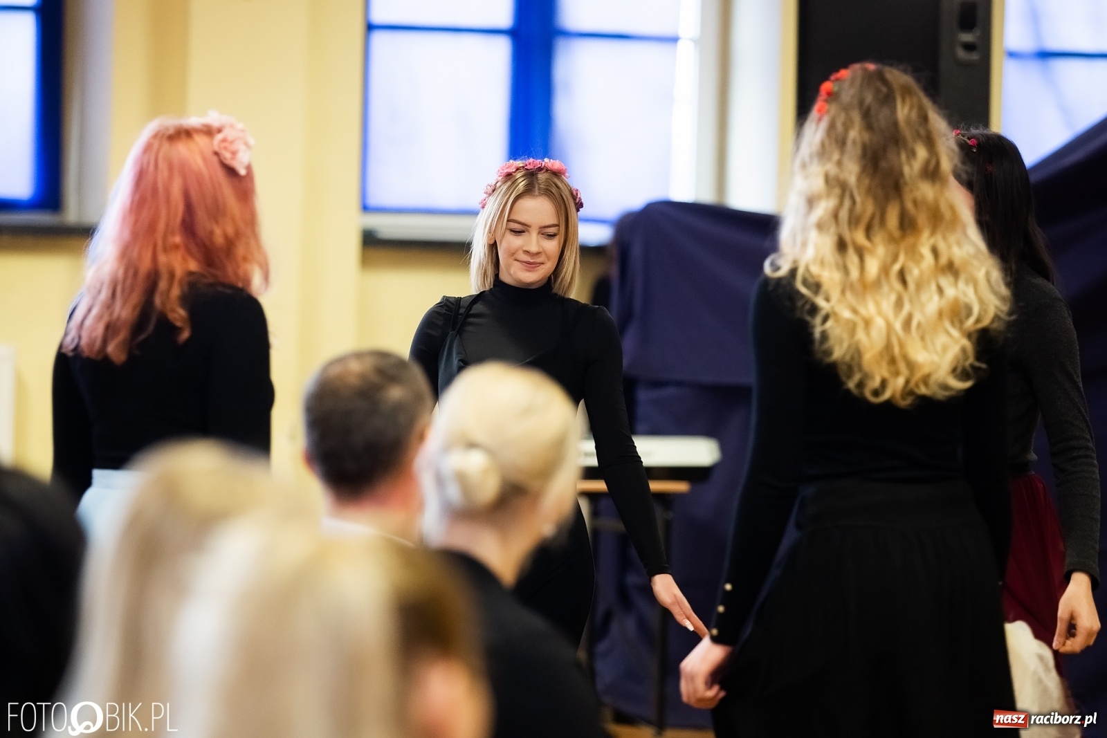 Zdjęcie w galerii na portalu naszraciborz.pl: Konsul Węgier na Święcie Patrona w Ekonomiku wiadomości z regionu