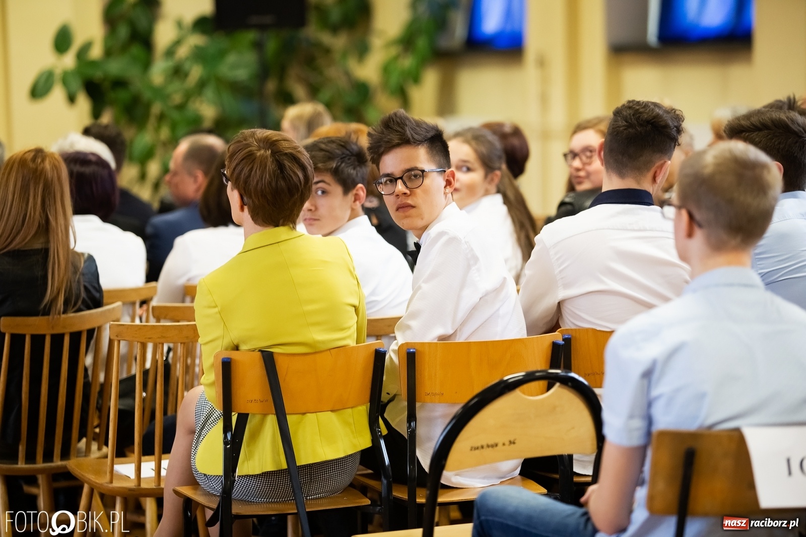 Zdjęcie w galerii na portalu naszraciborz.pl: Konsul Węgier na Święcie Patrona w Ekonomiku wiadomości z regionu