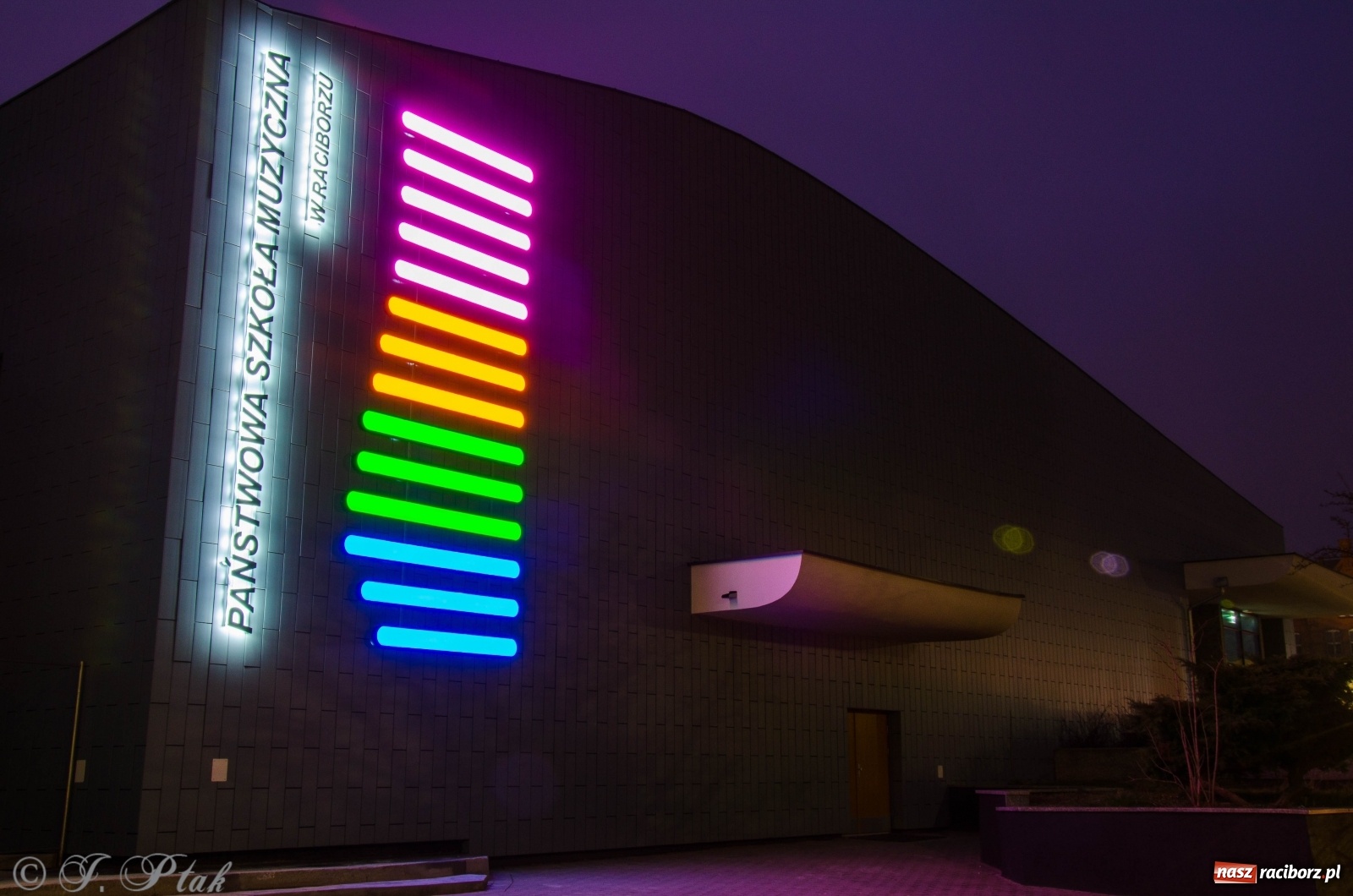 Zdjęcie w galerii na portalu naszraciborz.pl: Więcej takich elementów w krajobrazie Raciborza  wiadomości z regionu