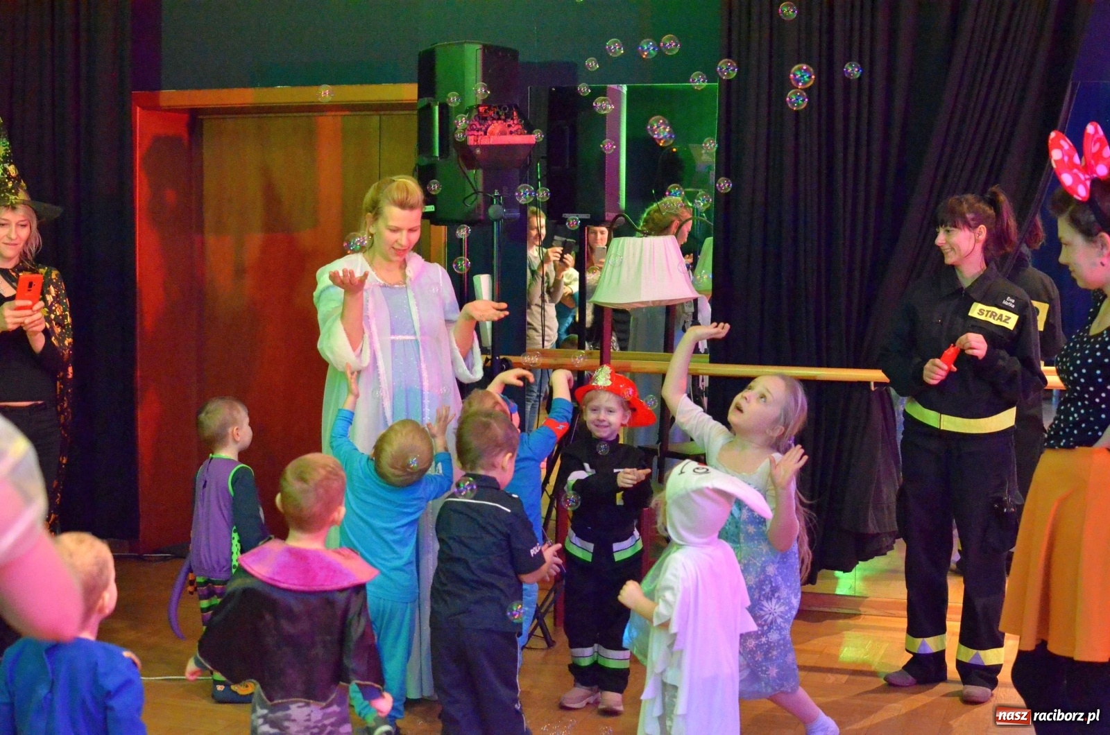 Zdjęcie w galerii na portalu naszraciborz.pl: Bal Małych Odkrywców z RCK!  wiadomości z regionu