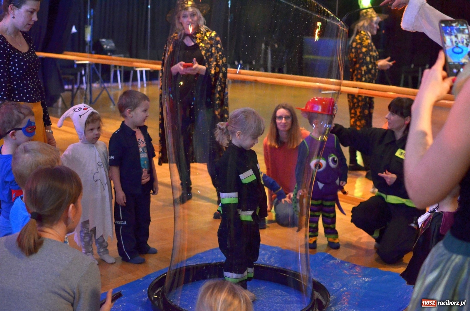 Zdjęcie w galerii na portalu naszraciborz.pl: Bal Małych Odkrywców z RCK!  wiadomości z regionu