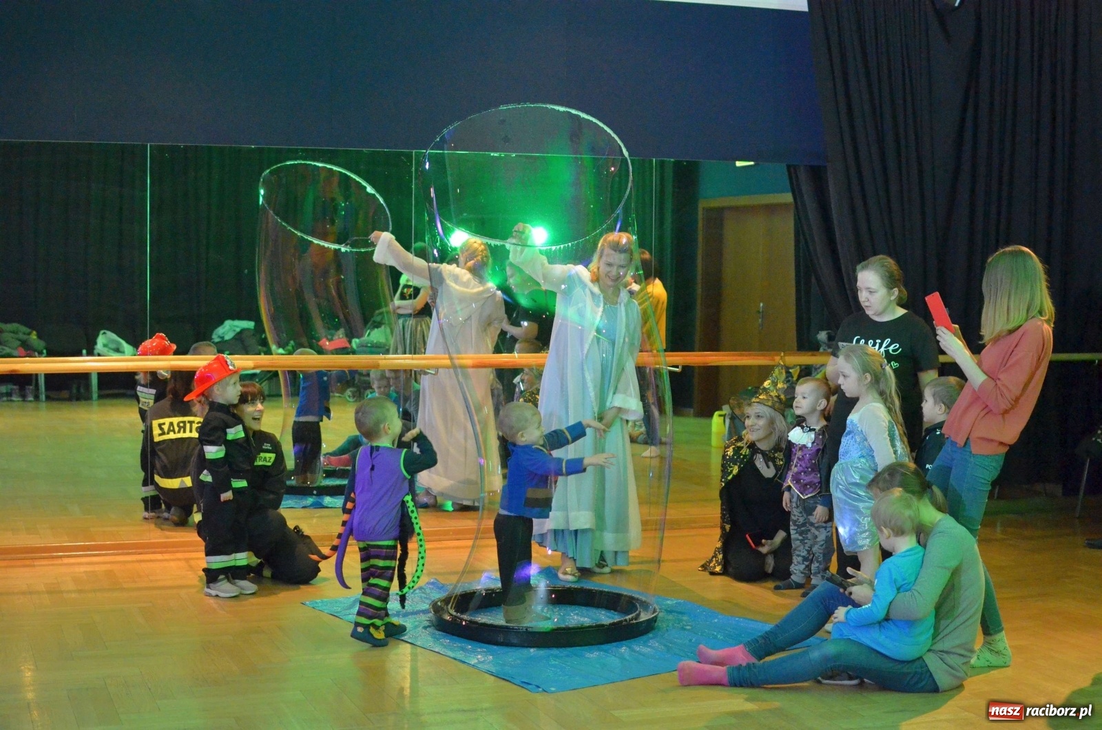 Zdjęcie w galerii na portalu naszraciborz.pl: Bal Małych Odkrywców z RCK!  wiadomości z regionu