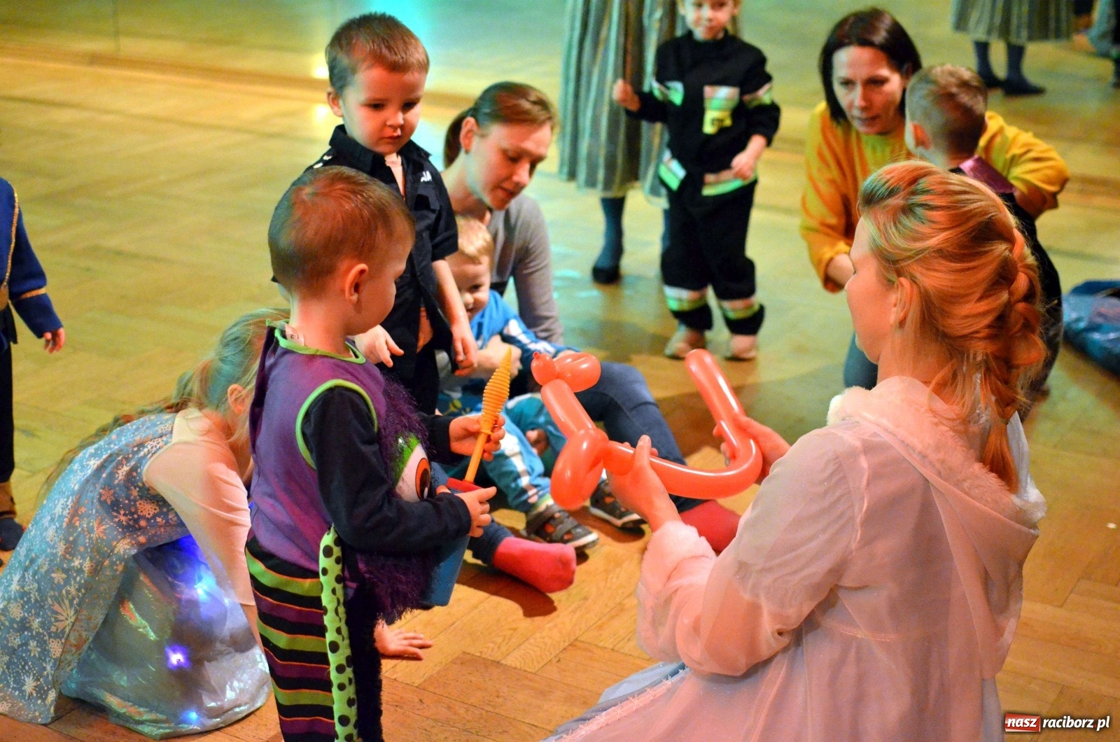 Zdjęcie w galerii na portalu naszraciborz.pl: Bal Małych Odkrywców z RCK!  wiadomości z regionu