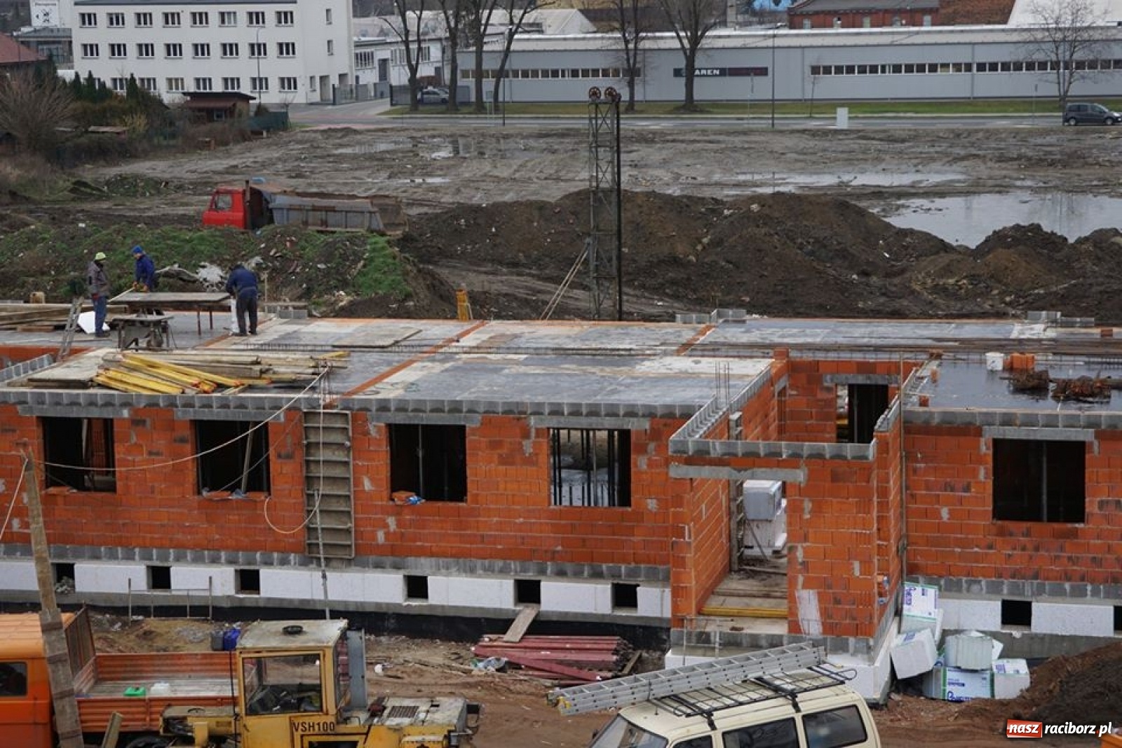 Zdjęcie w galerii na portalu naszraciborz.pl: Urząd opublikował listę najemców nowych mieszkań przy Łąkowej  wiadomości z regionu