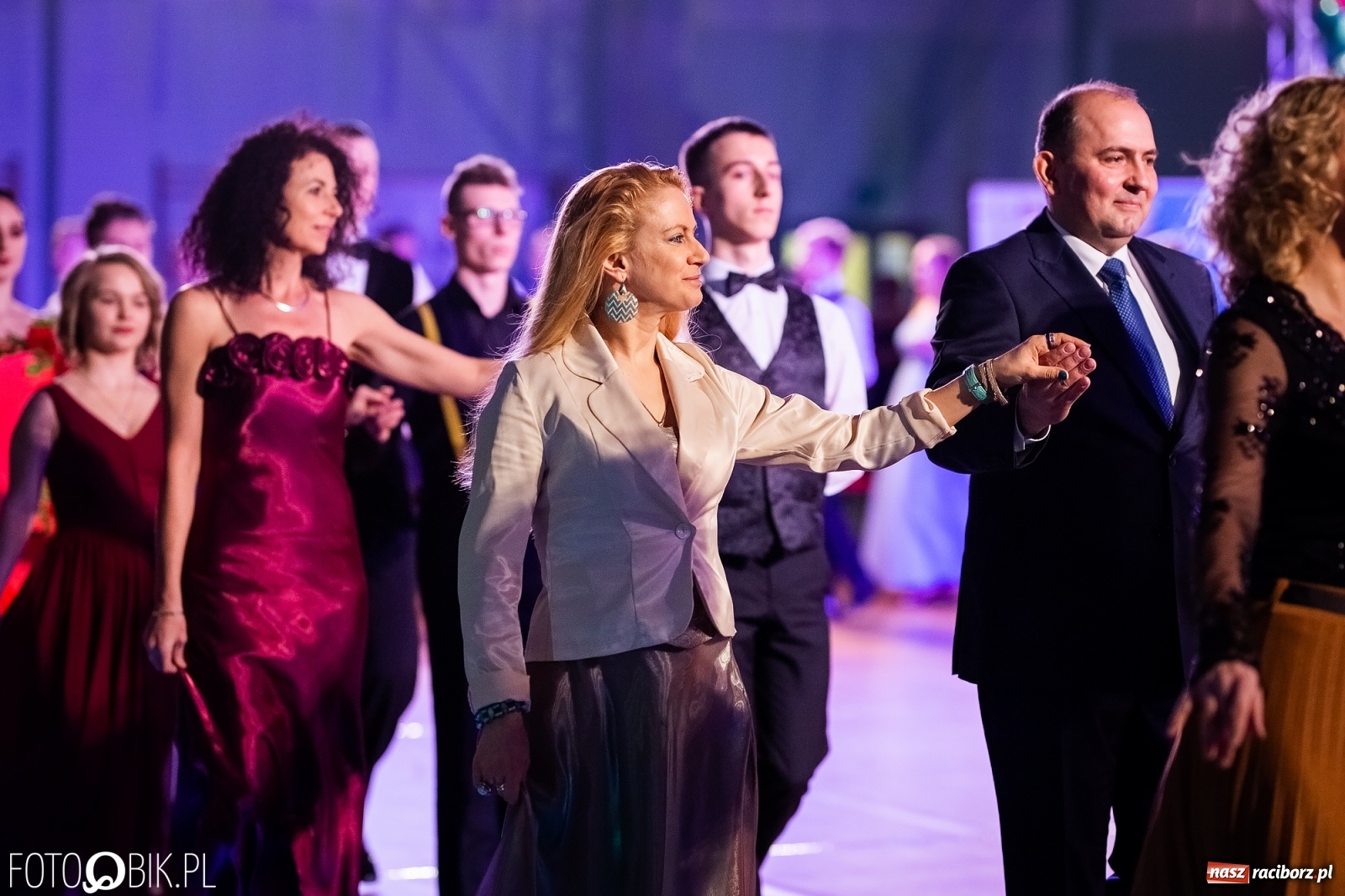 Zdjęcie w galerii na portalu naszraciborz.pl: Młodzieżowa Rewia Tańca w Arenie Rafako wiadomości z regionu