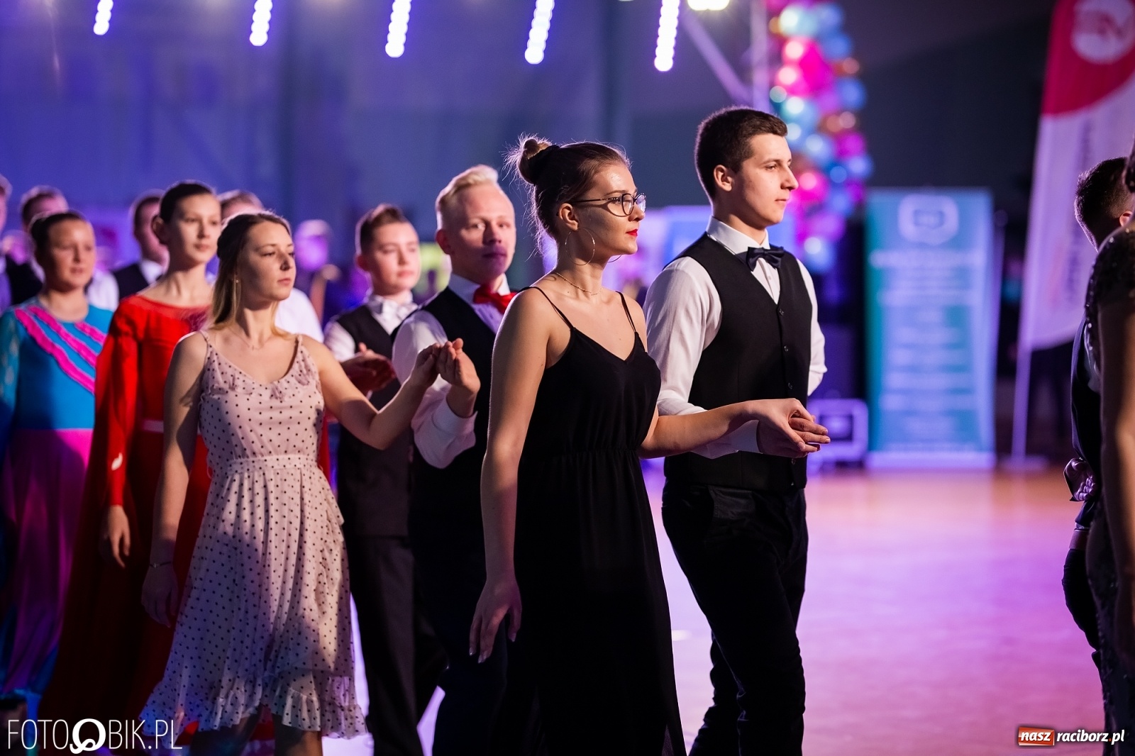 Zdjęcie w galerii na portalu naszraciborz.pl: Młodzieżowa Rewia Tańca w Arenie Rafako wiadomości z regionu