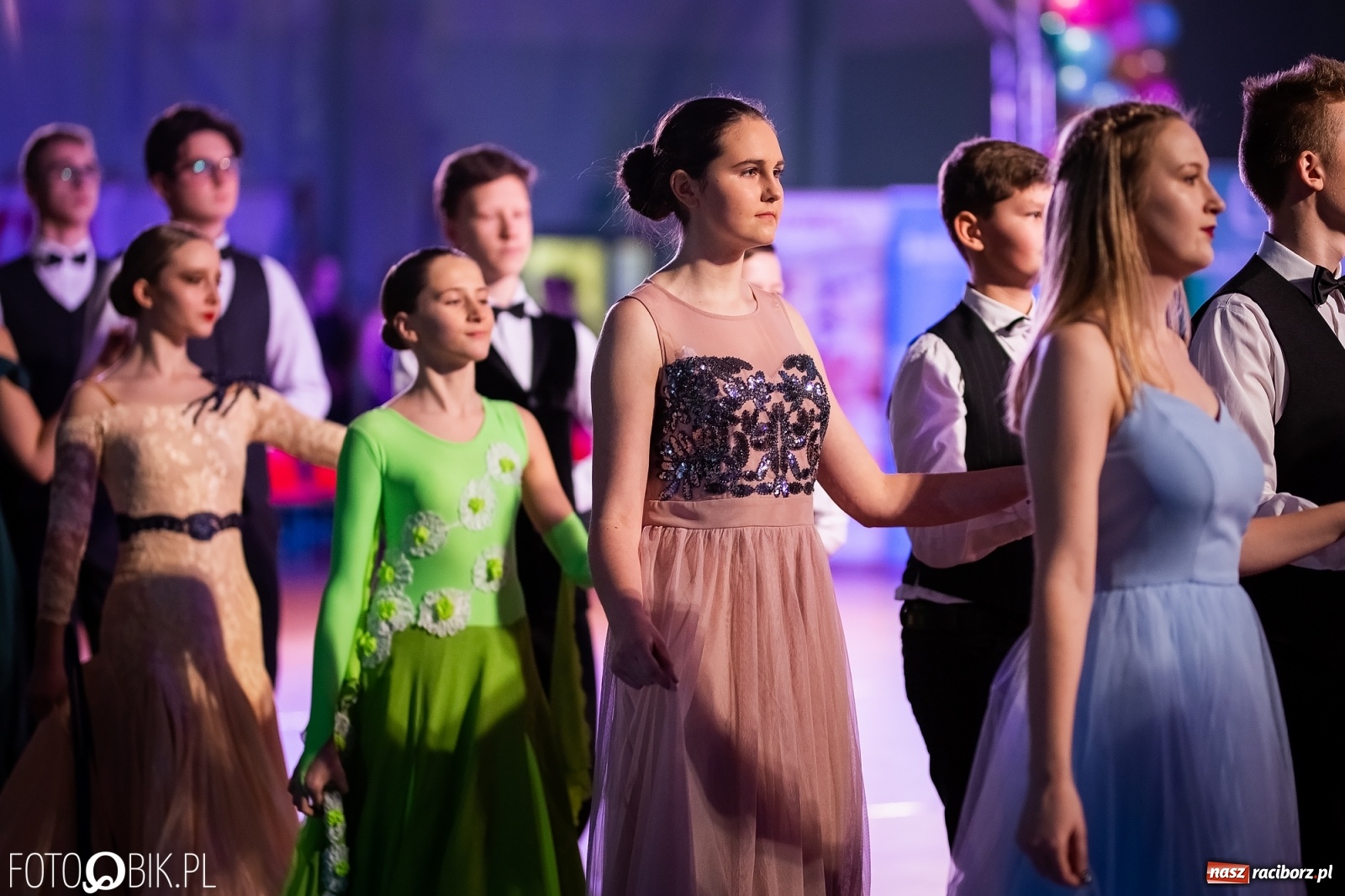 Zdjęcie w galerii na portalu naszraciborz.pl: Młodzieżowa Rewia Tańca w Arenie Rafako wiadomości z regionu