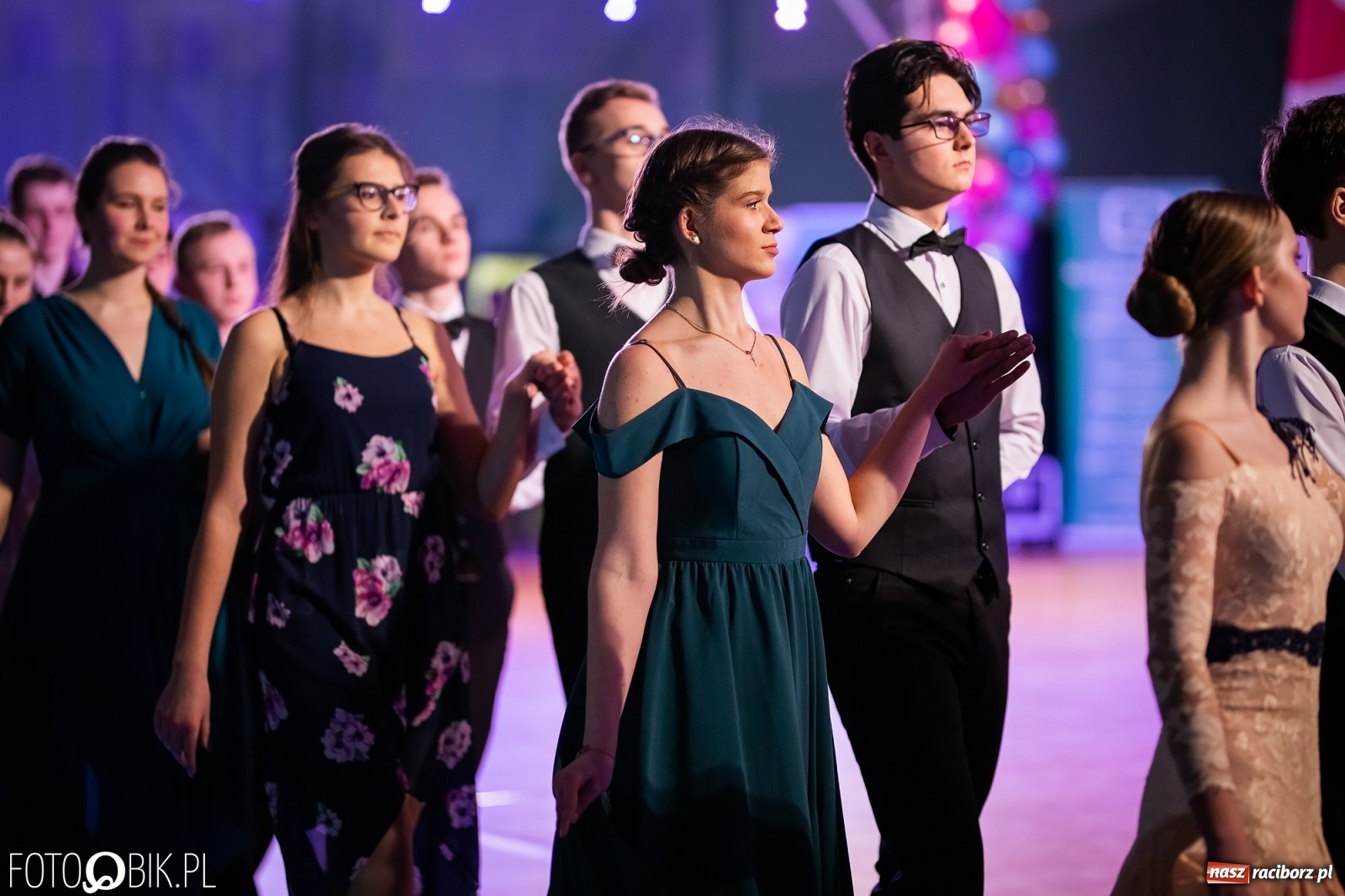 Zdjęcie w galerii na portalu naszraciborz.pl: Młodzieżowa Rewia Tańca w Arenie Rafako wiadomości z regionu