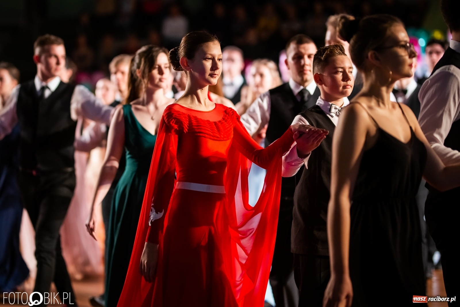 Zdjęcie w galerii na portalu naszraciborz.pl: Młodzieżowa Rewia Tańca w Arenie Rafako wiadomości z regionu