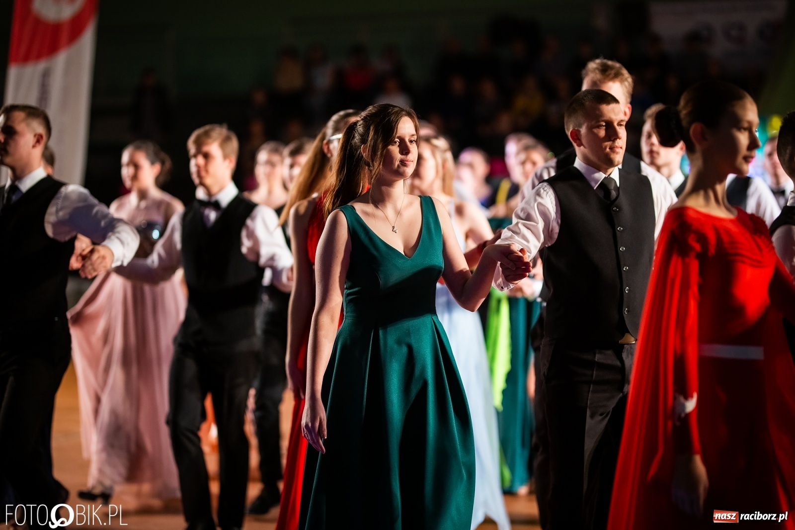 Zdjęcie w galerii na portalu naszraciborz.pl: Młodzieżowa Rewia Tańca w Arenie Rafako wiadomości z regionu